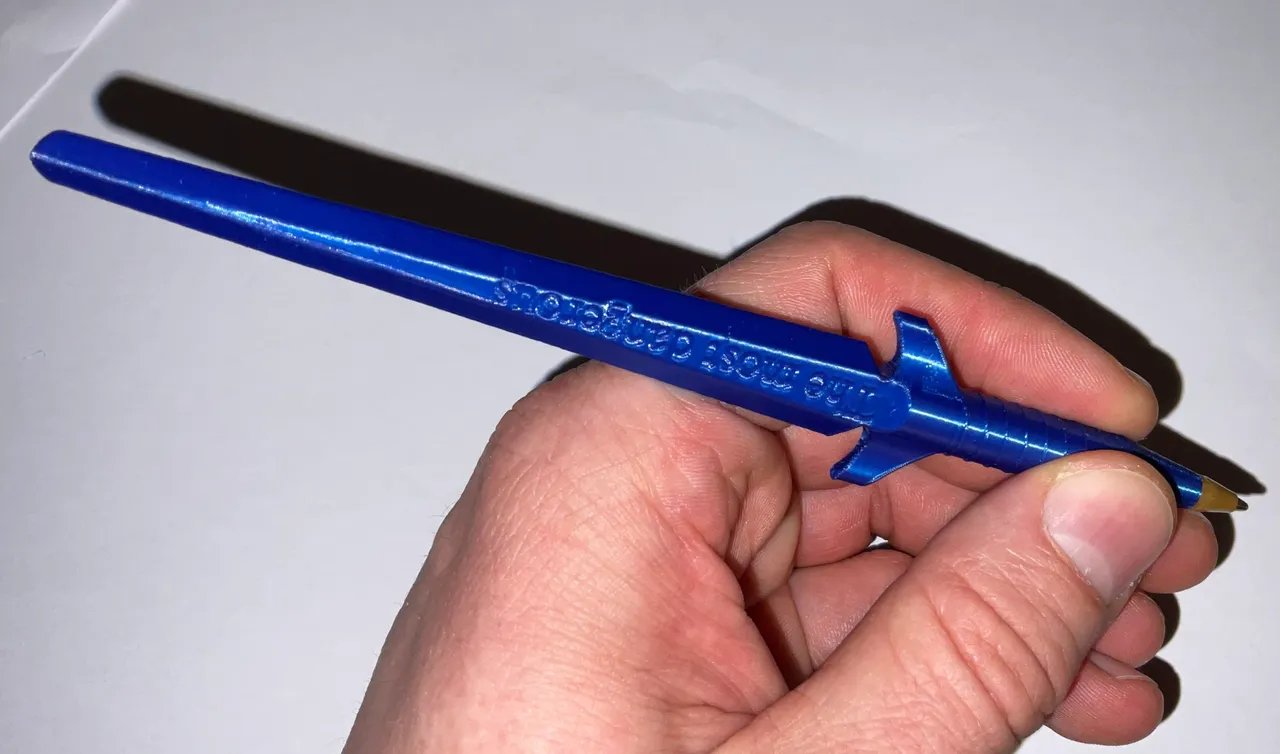 STL file Sword pen/pencil cap 🗡️・3D printing template to