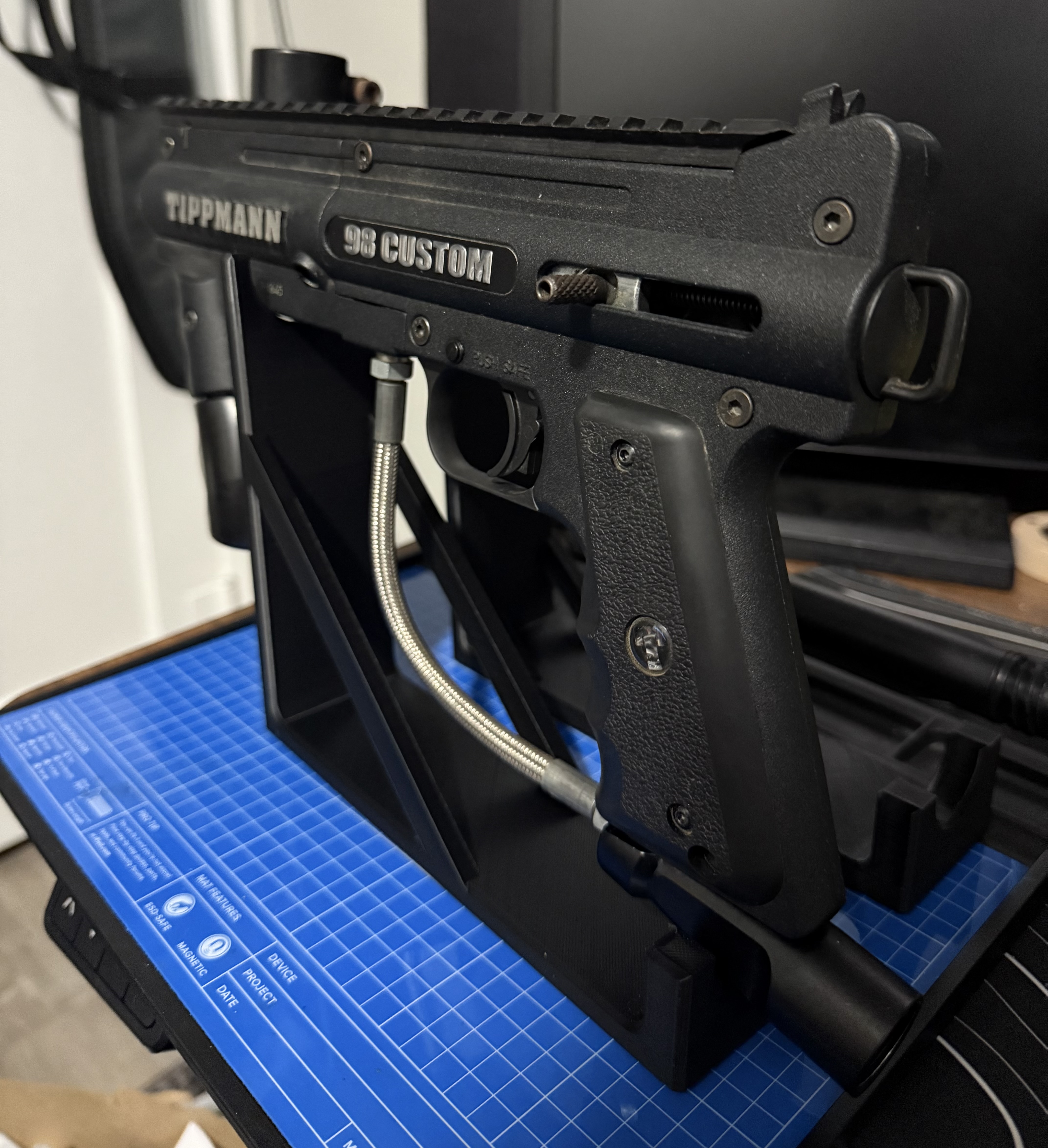 Tippmann 98 & A5 Holder