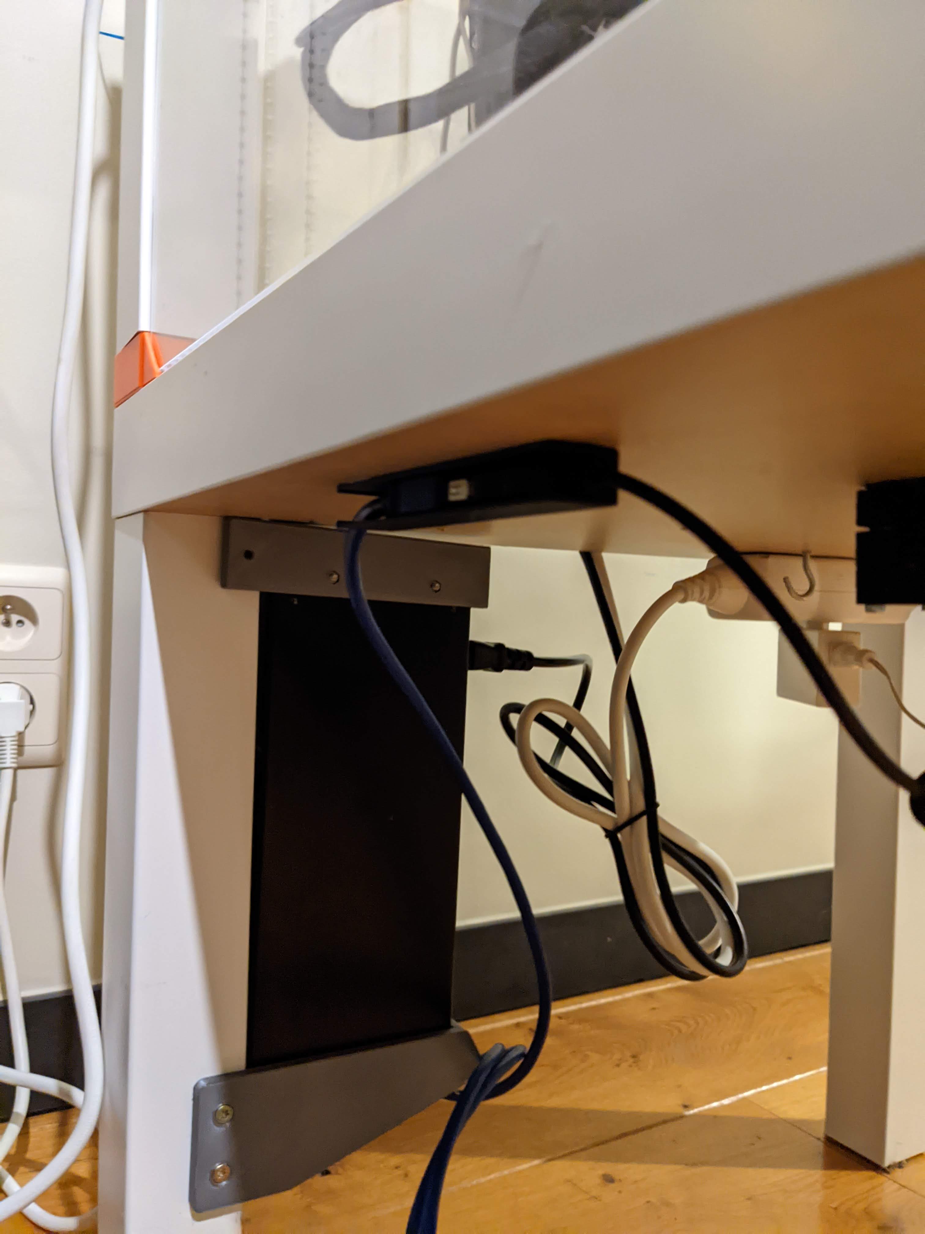 USB Connection Box by Dirk Vranckaert Download free STL model