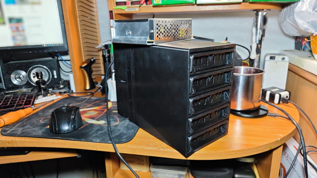 USB dock station for 5 disks