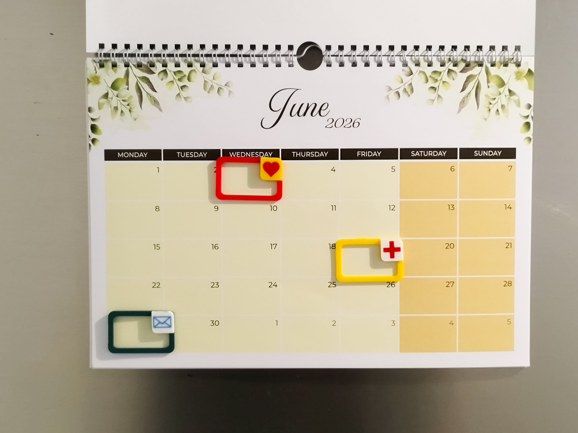 Customizable Magnetic Markers for Calendars
