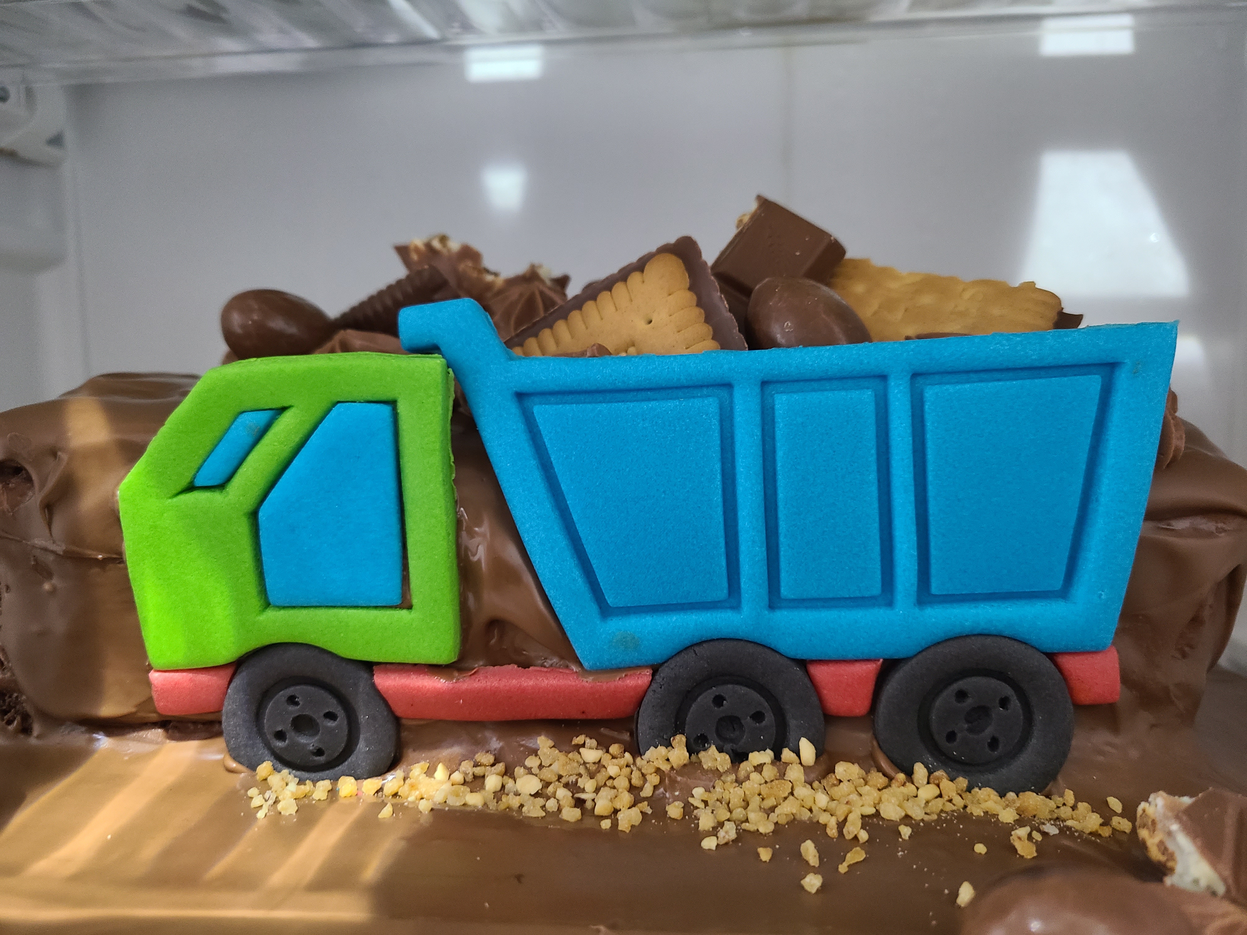 Dumpster Truck Fondant Cutter for Cake