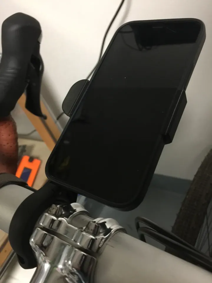 garmin mount for iphone 13 mini by digidaq Download free STL