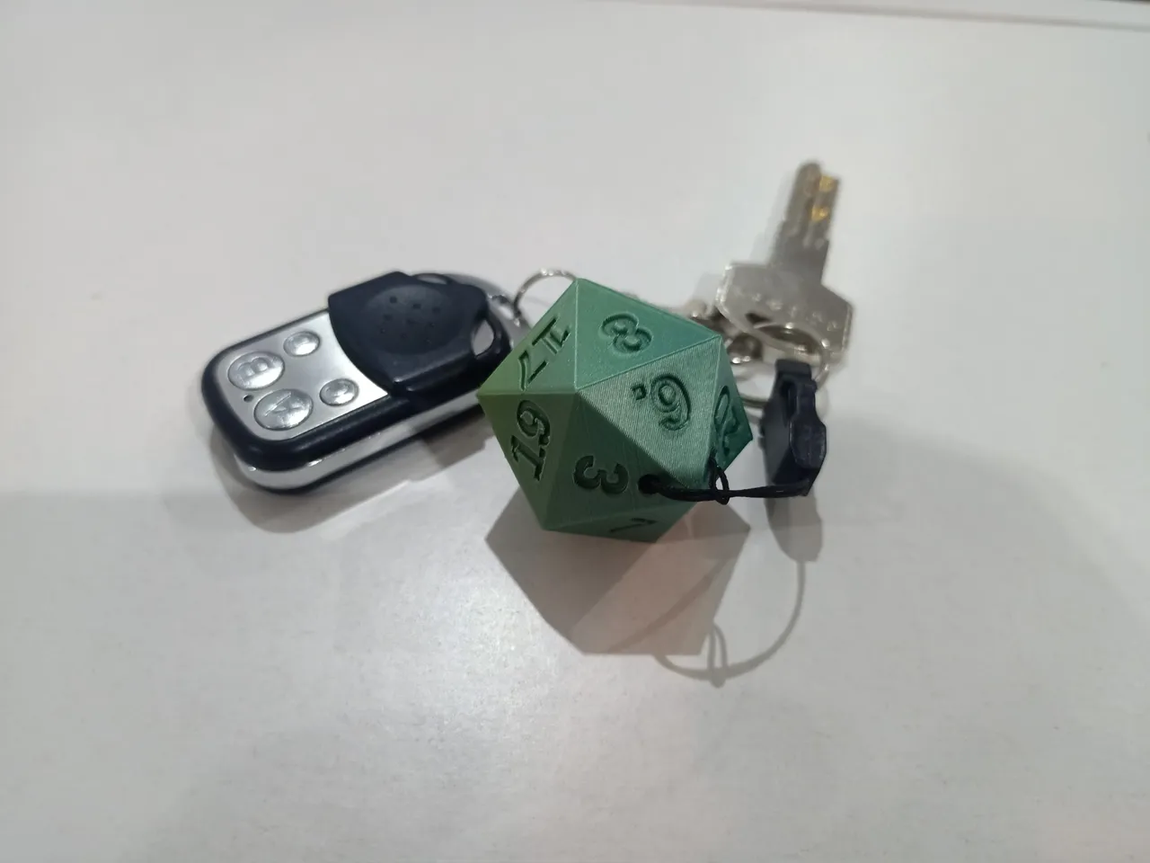3D Printable dice keychain by AkiraPeter