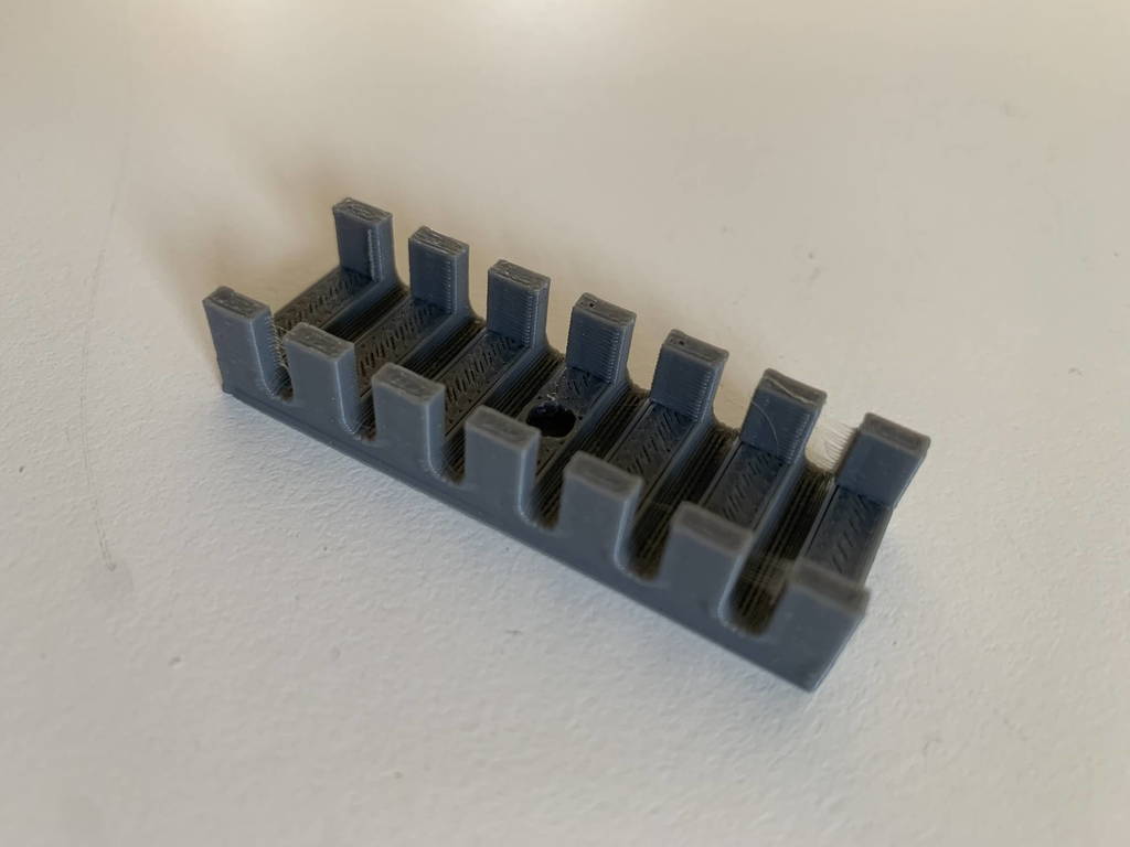 Miniatura 13 do modelo 3D Cable Holder for Drawer (Customizable)