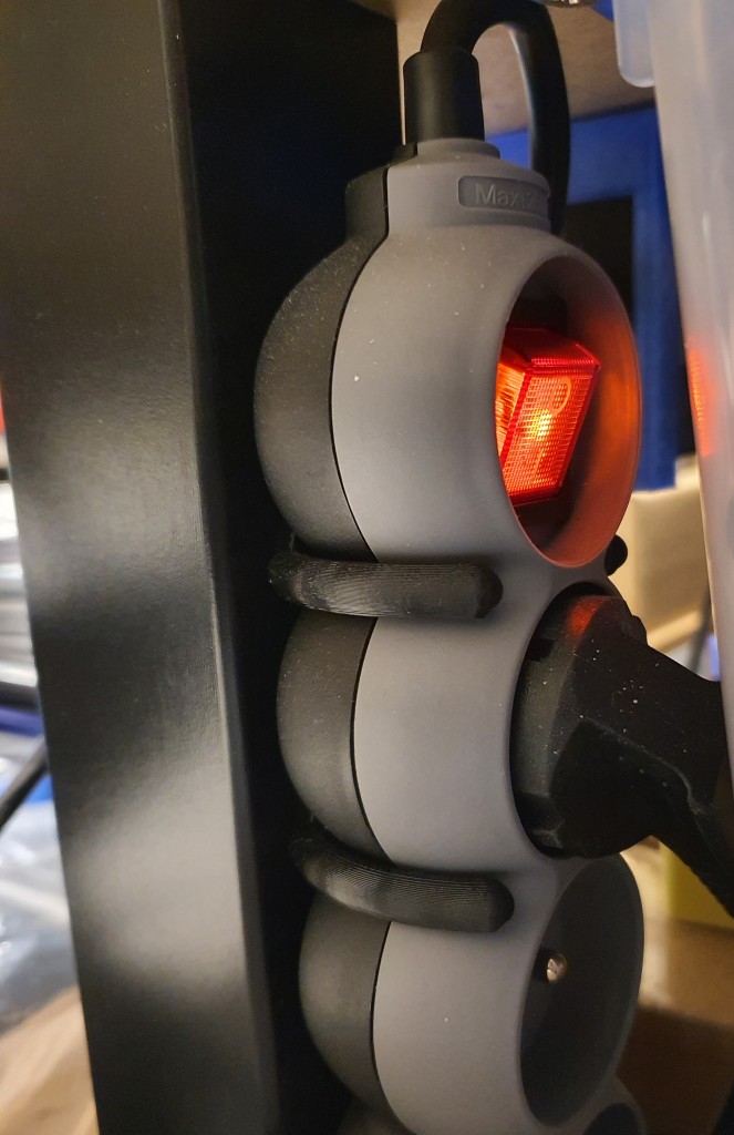 Holder for Connect-it 230V extension cable