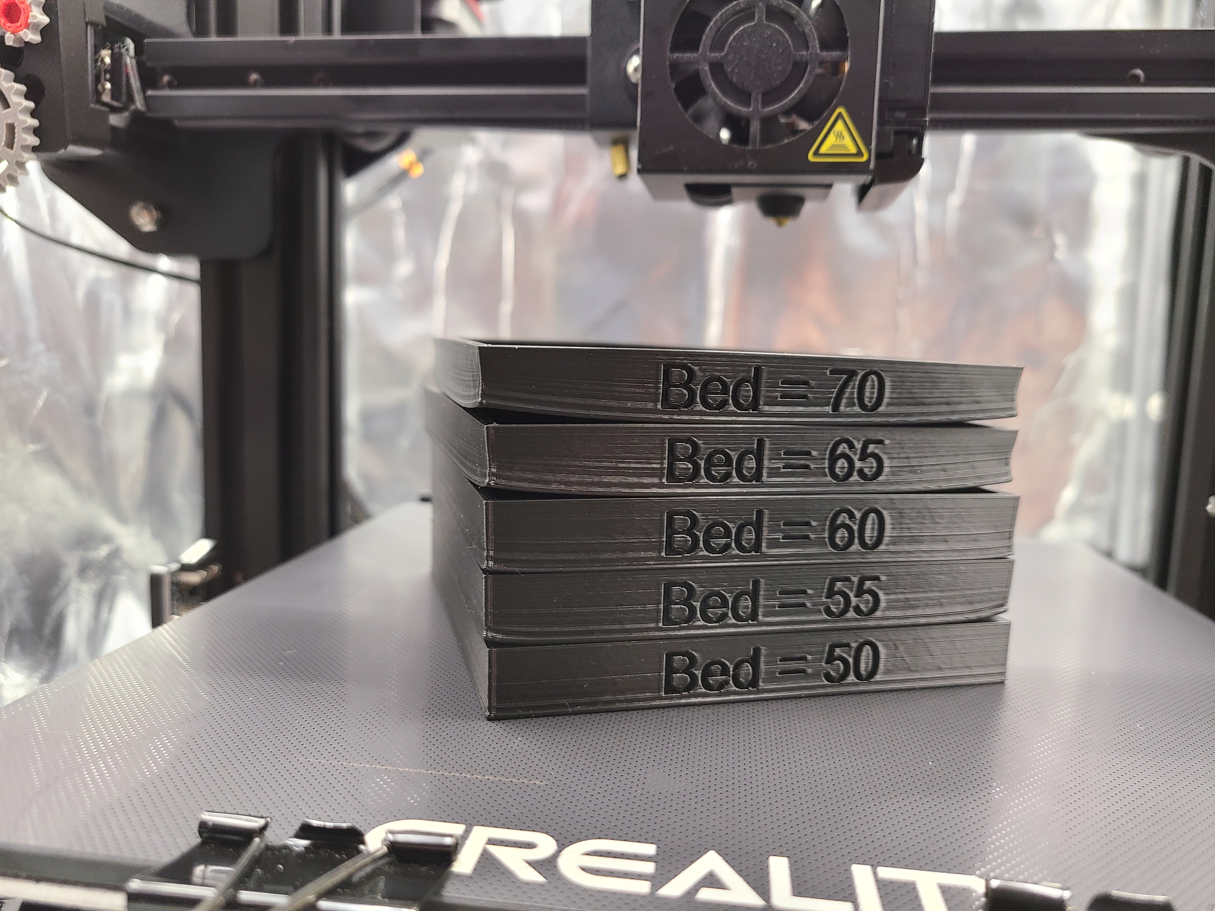 Miniatura 2 do modelo 3D Bed Warping Temperature Tests (PLA)