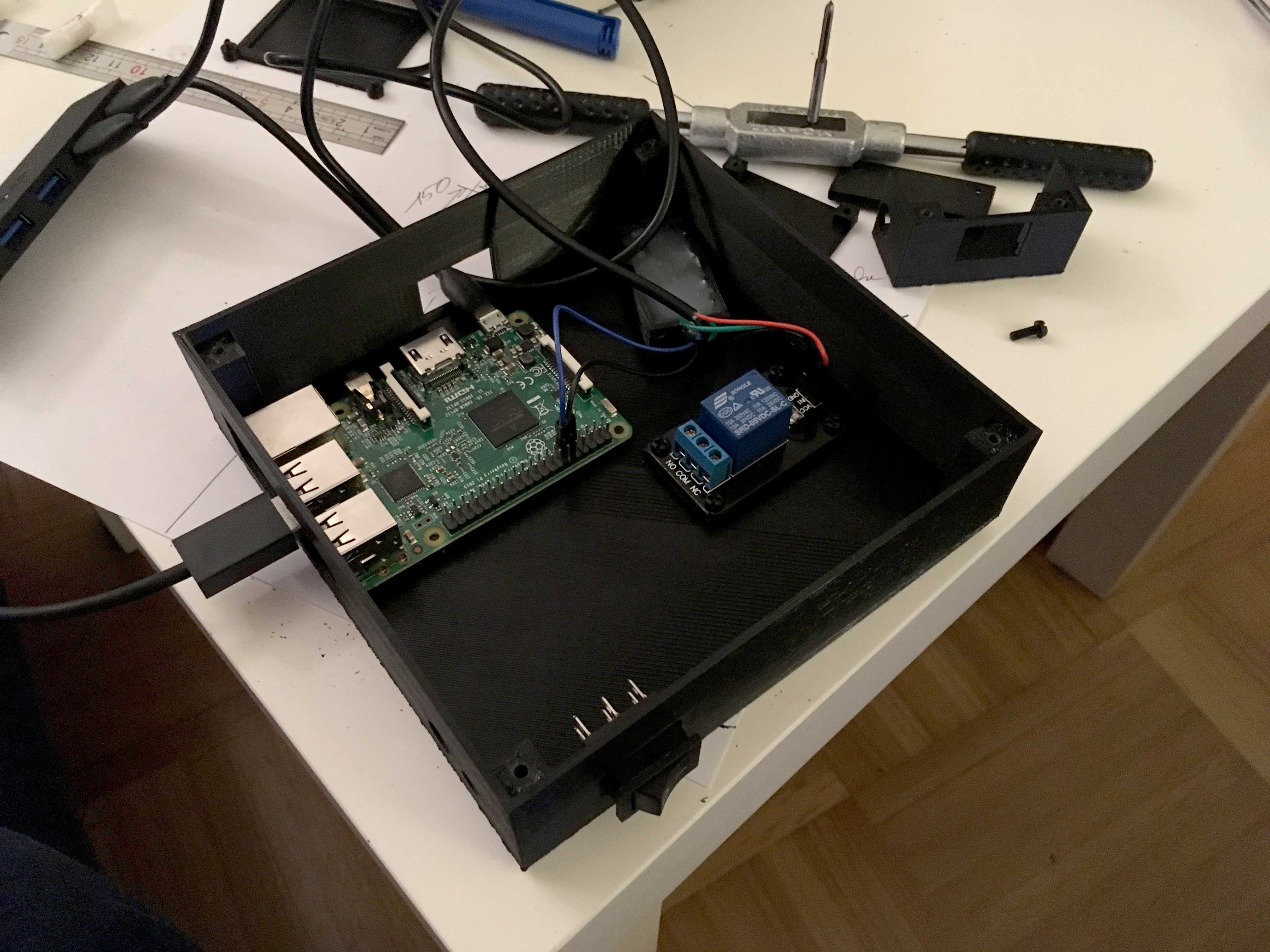 Raspberry π power case for 3d printer
