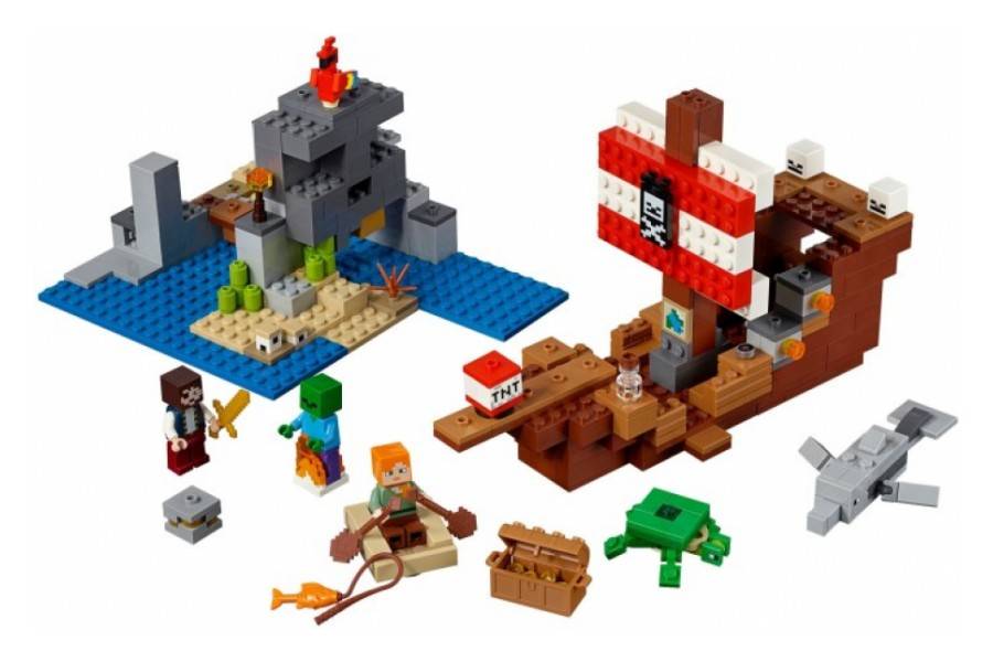 The Pirate Ship Adventure Minecraft Set (21152-1)