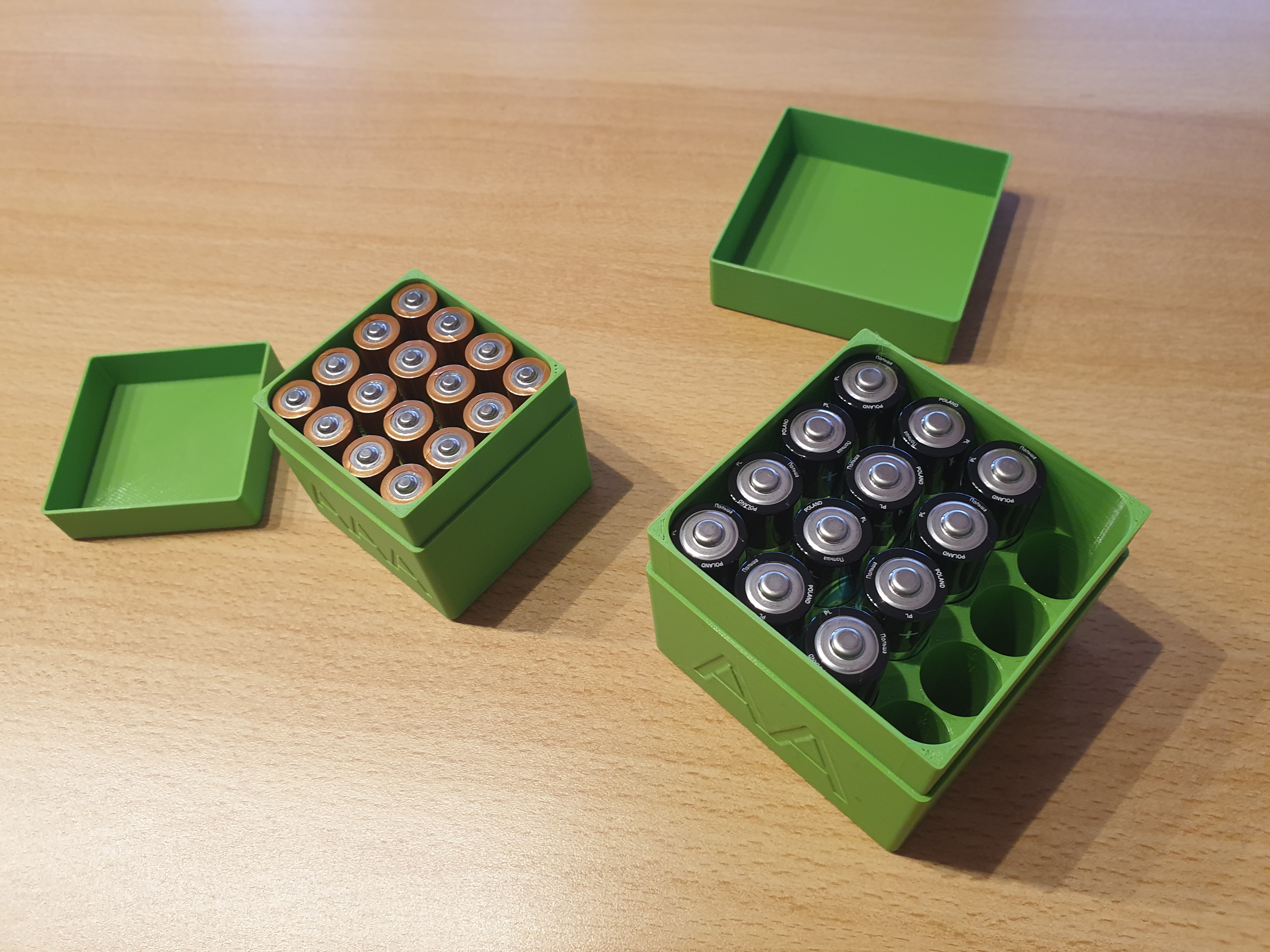 Simple AAA battery storage box