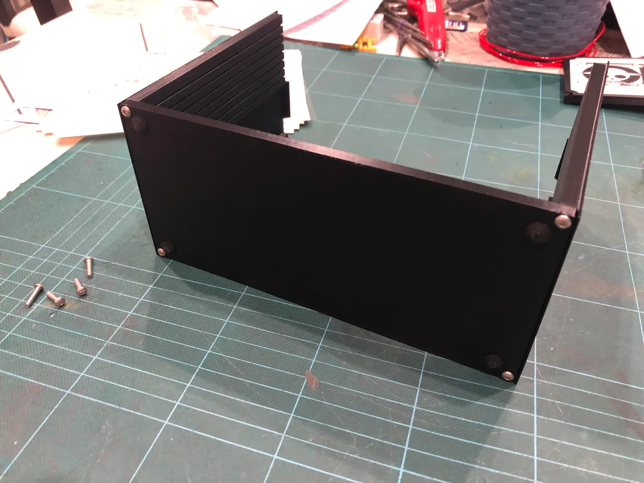 Fichier STL lampe lightbox one piece 🪑・Design pour imprimante 3D