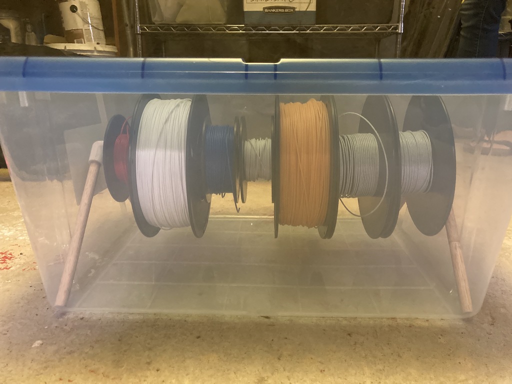 Removable filament holder