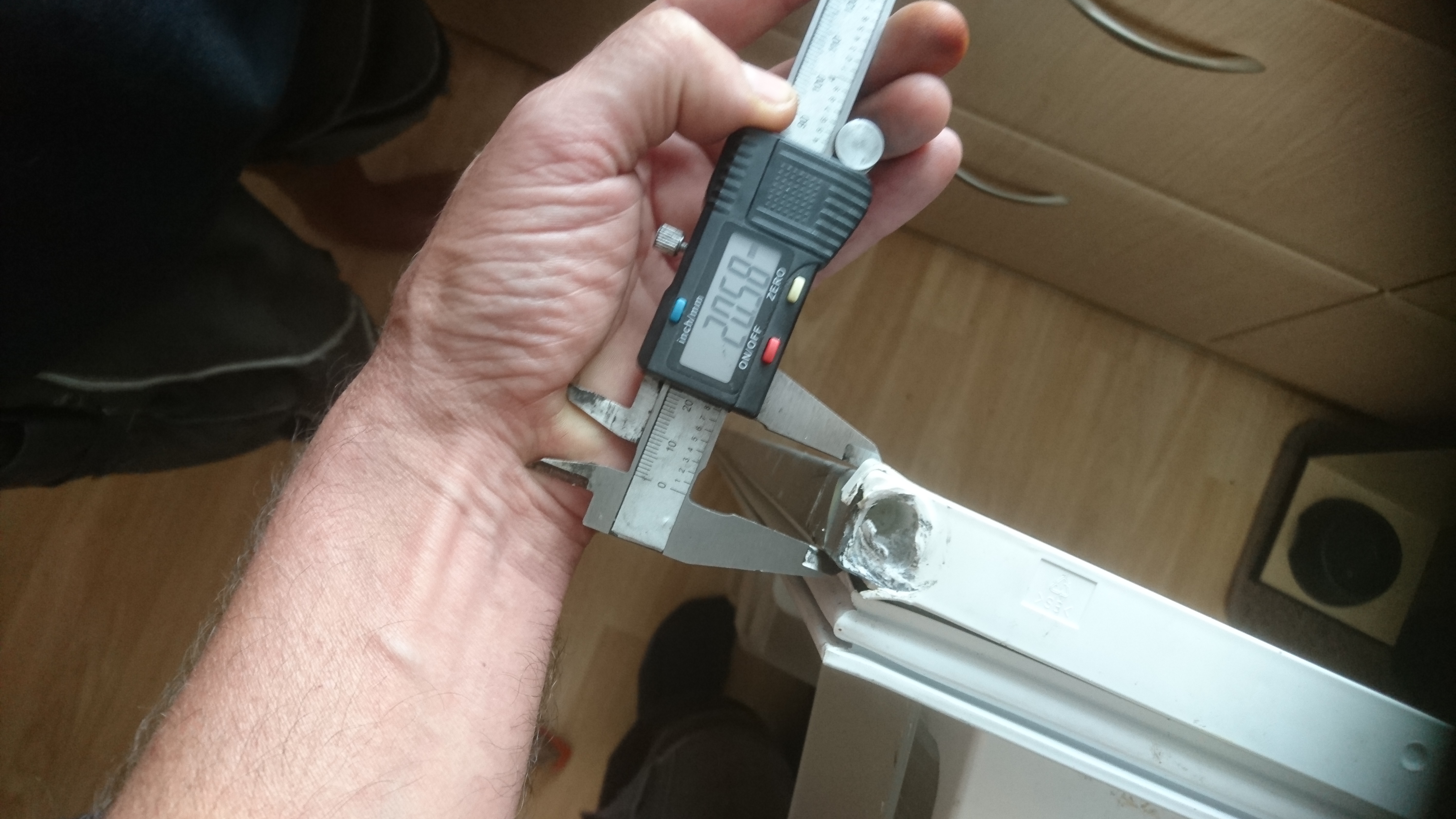 Miniatura 4 do modelo 3D Pant dveř lednice