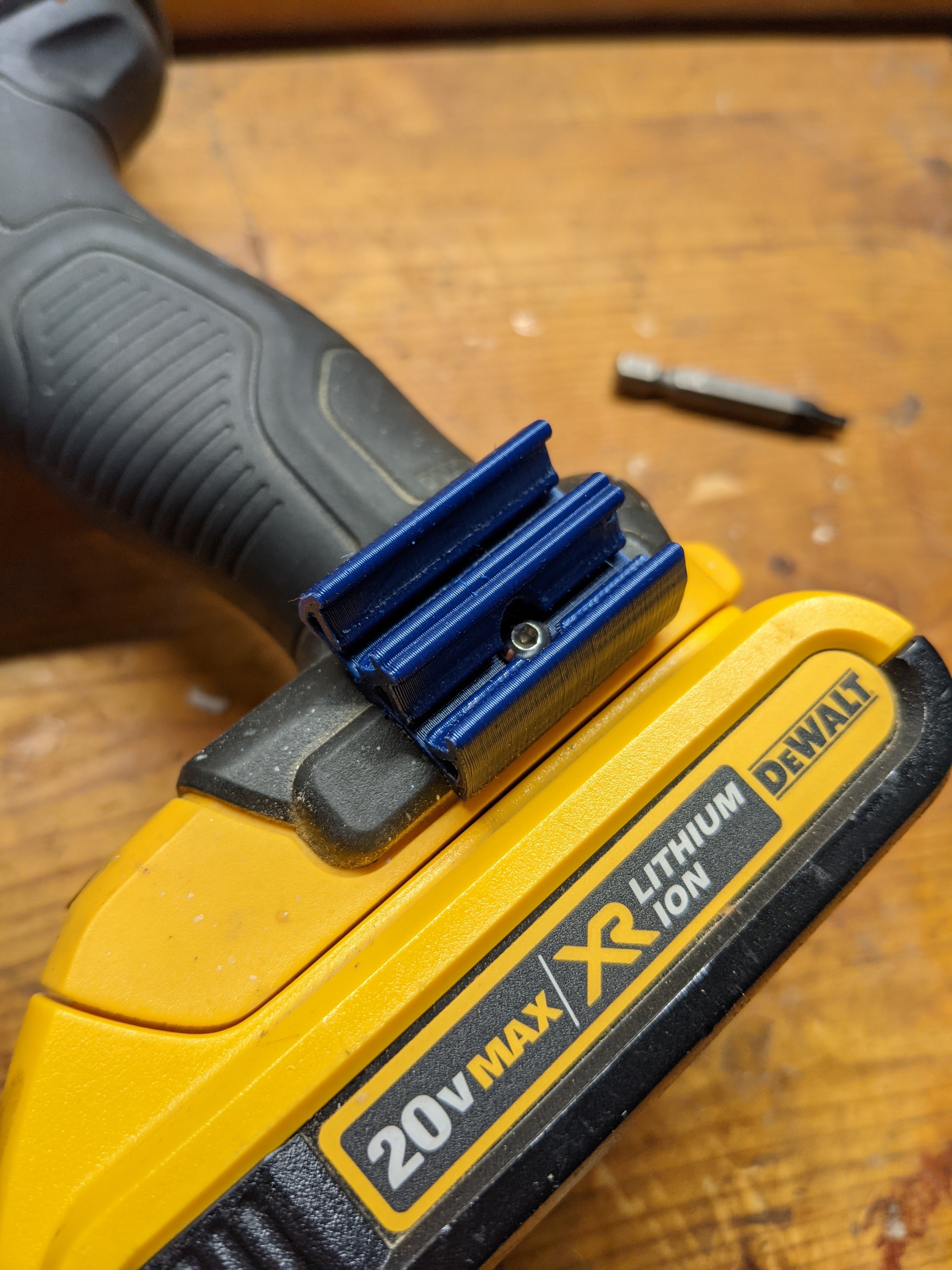 Double Hex Bit Holder for DeWalt Drill and Driver by Eadubs Download