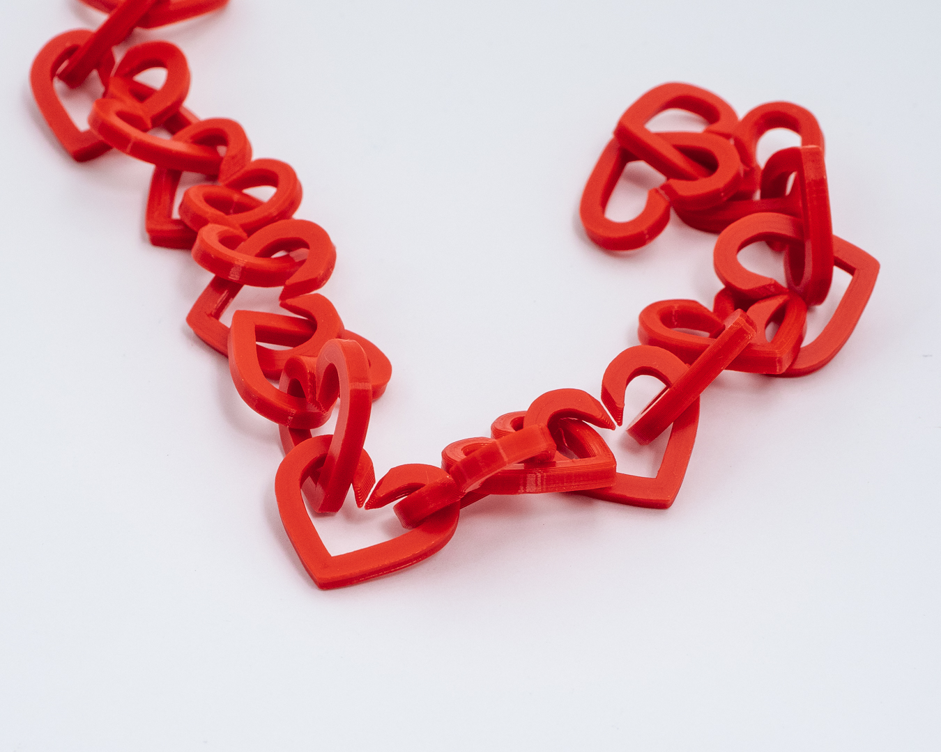 CHAIN OF HEARTS by Peter H Download free STL model