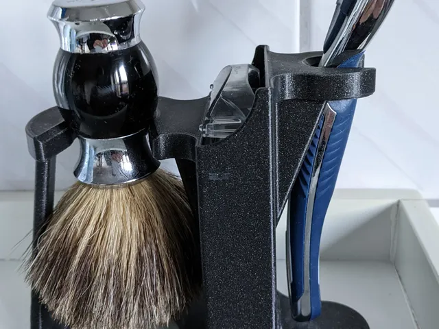 Stylish shaving stand