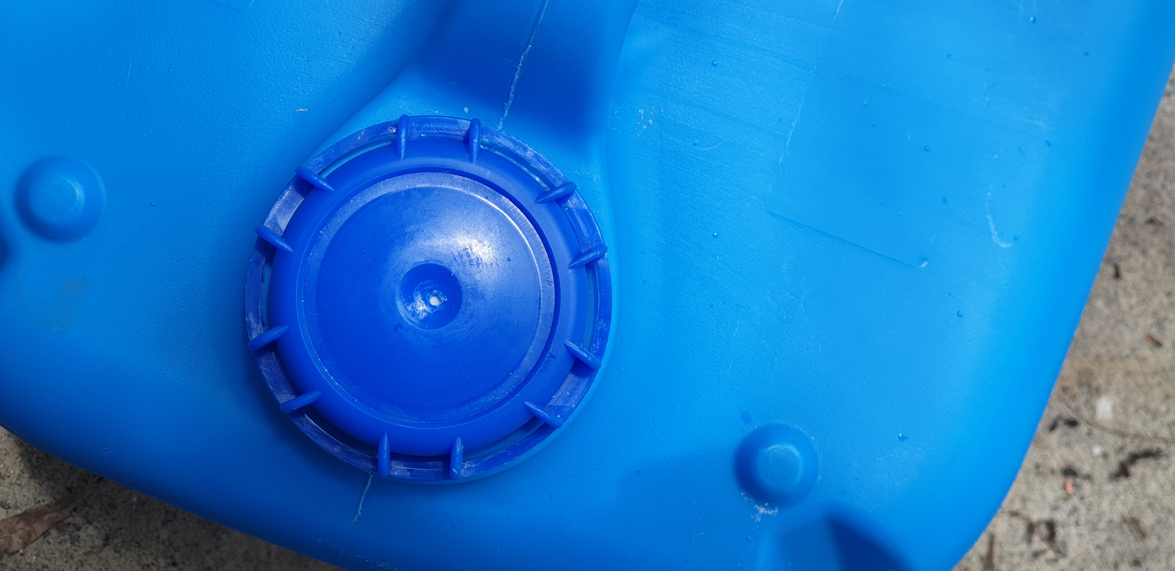 Pool Chlorine Cap Tool RamjetX by RamjetX Download free STL model