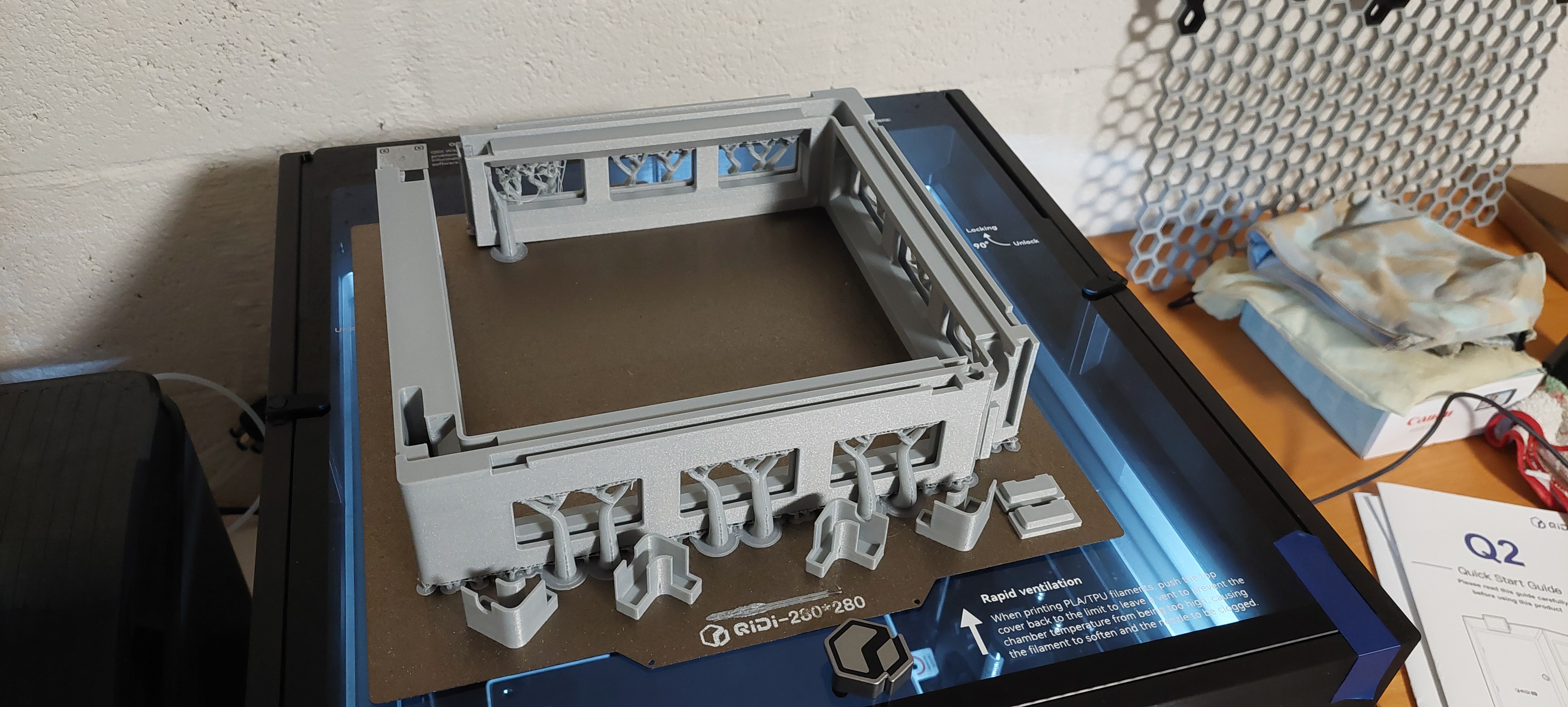 QIDI Q2 riser - LEDs and Tools — miniatura 3