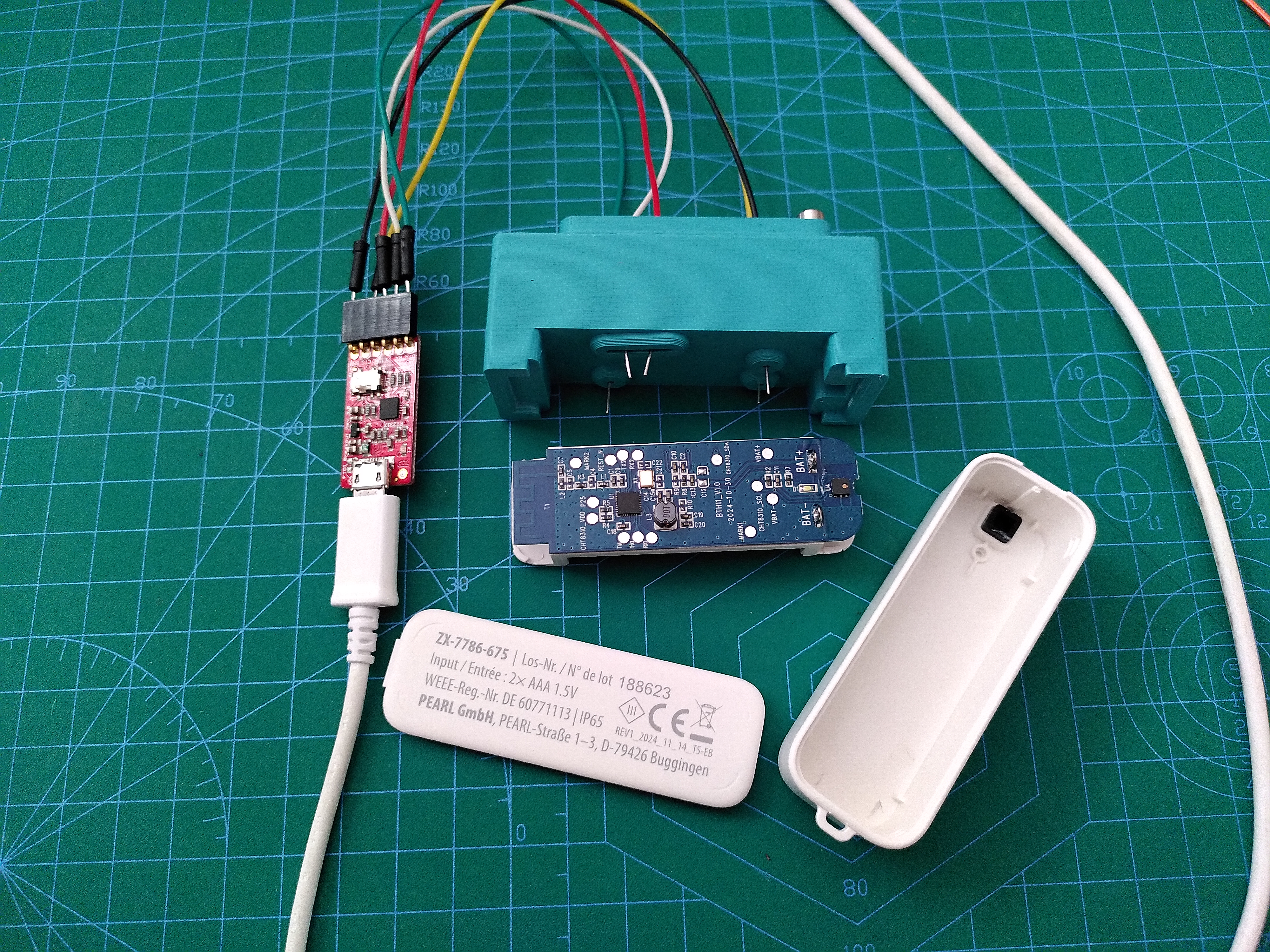In-Circuit Programming (ICP) Adapter for Luminea TH Sensor