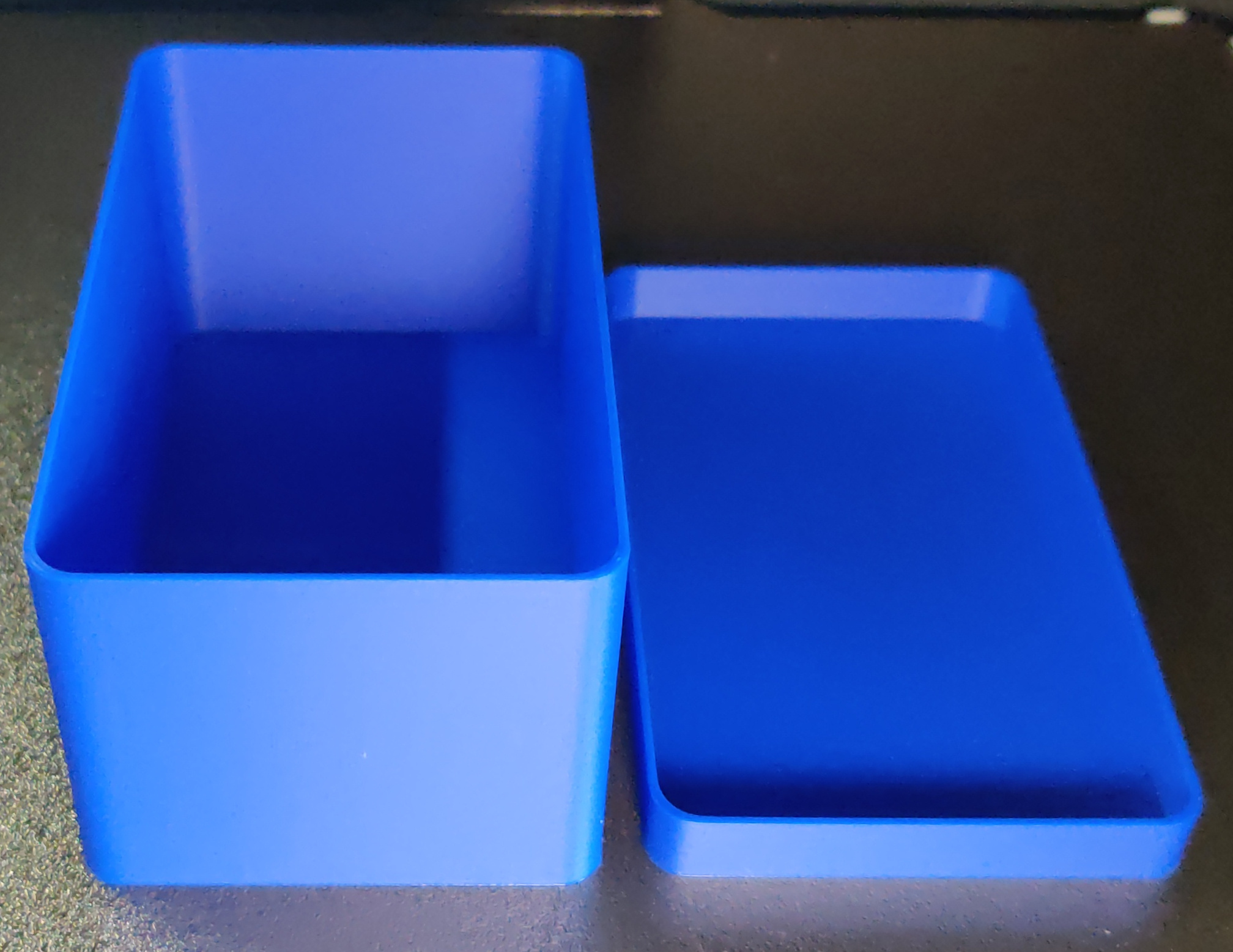 Miniatura 2 do modelo 3D Simple Parametric Box with Lid