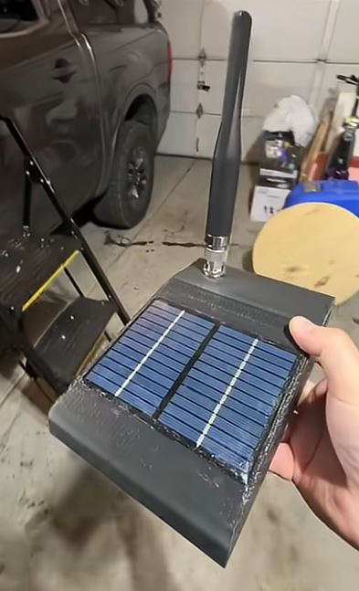 Solar Powered Meshtastic Mobile Case
