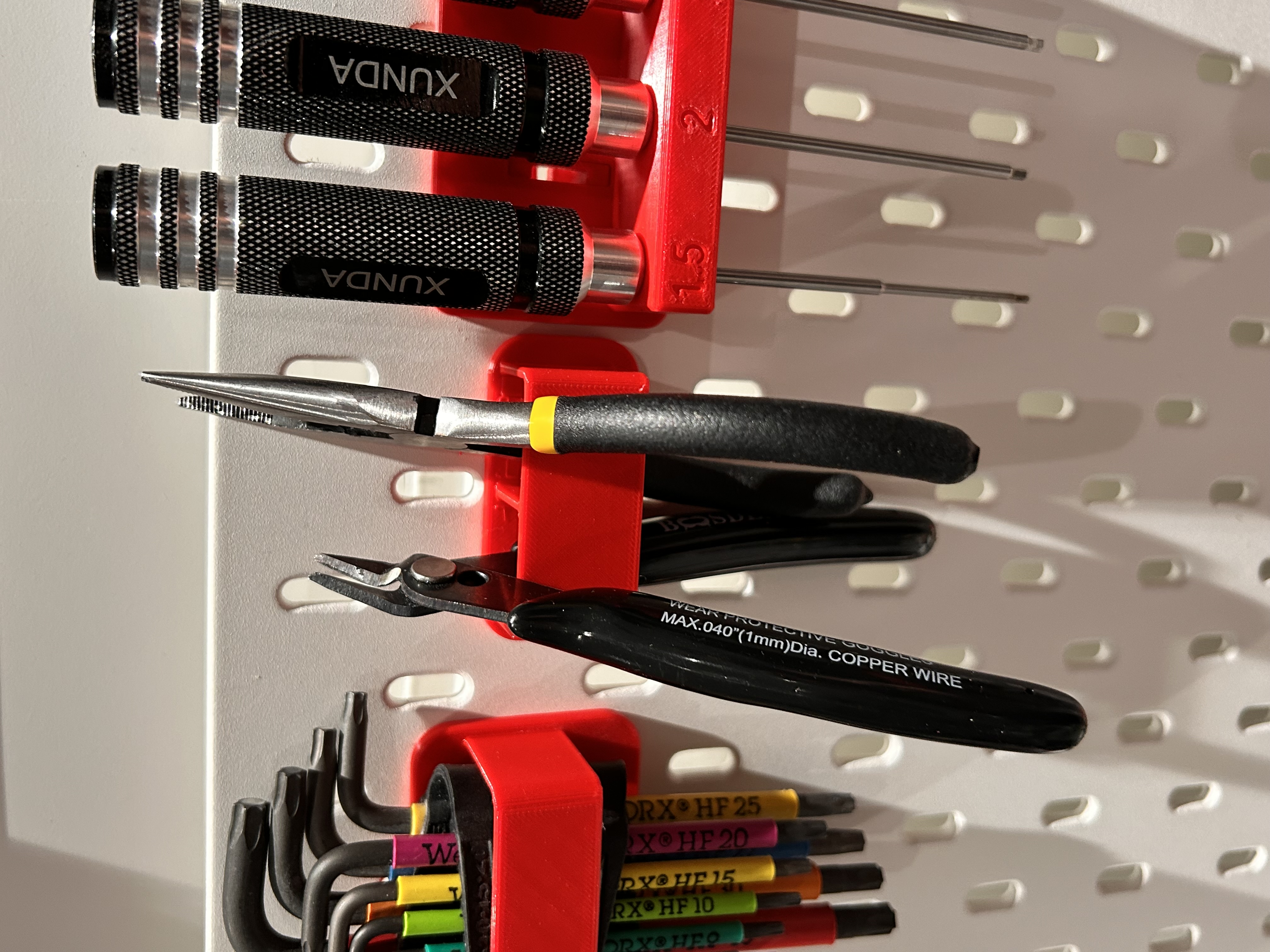 Skadis Zangenhalter / pliers Holder