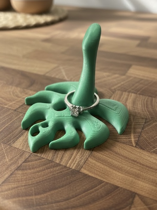 Simple Leaf Ring Holder - Quick Print/No Supports