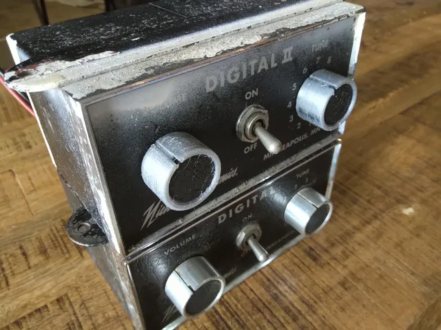 Replacement knobs for Nichols Electronics ice cream truck music box