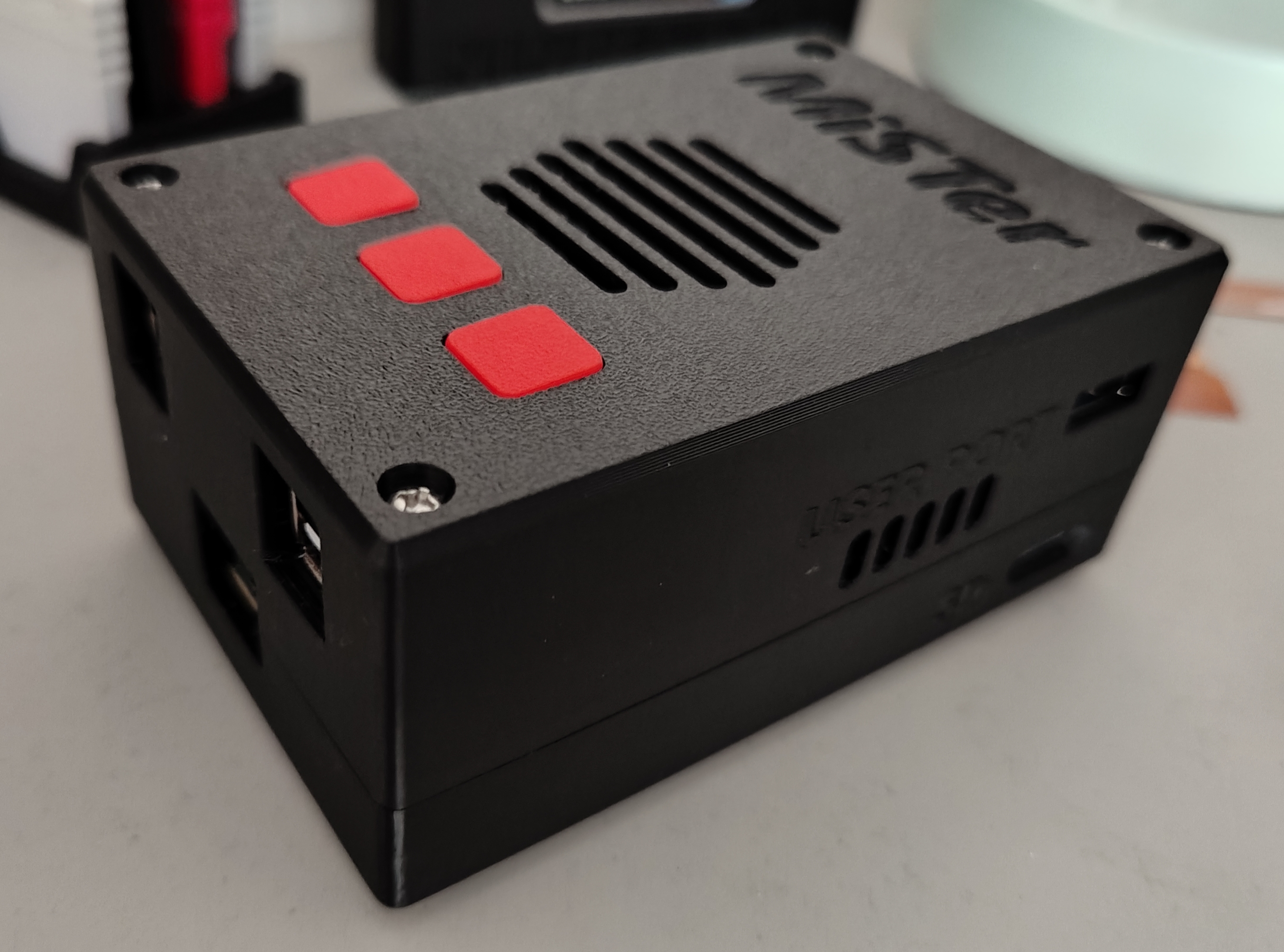 Remix QMtech MiSTer FPGA Compact Case V2 Vents