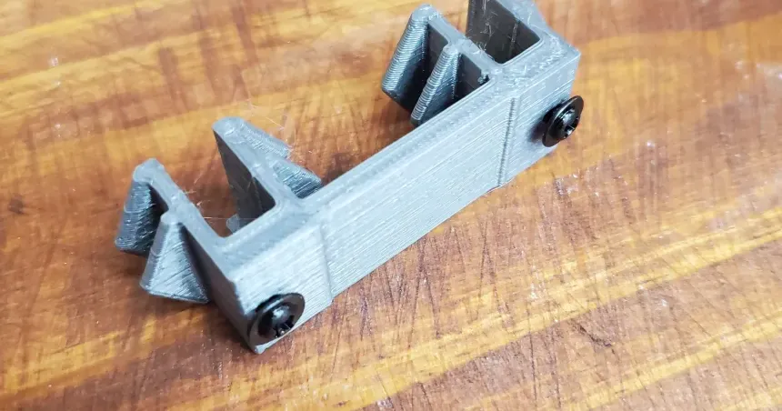 HSW Mount for Netgear GS305E by Neohertz | Download free STL model | Printables.com - 3D model önizlemesi