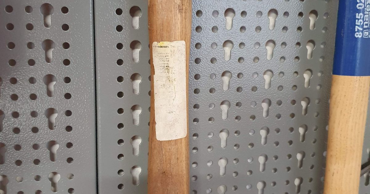 Hammer holder hook for pegboard from Mars Svratka by Ondra Download