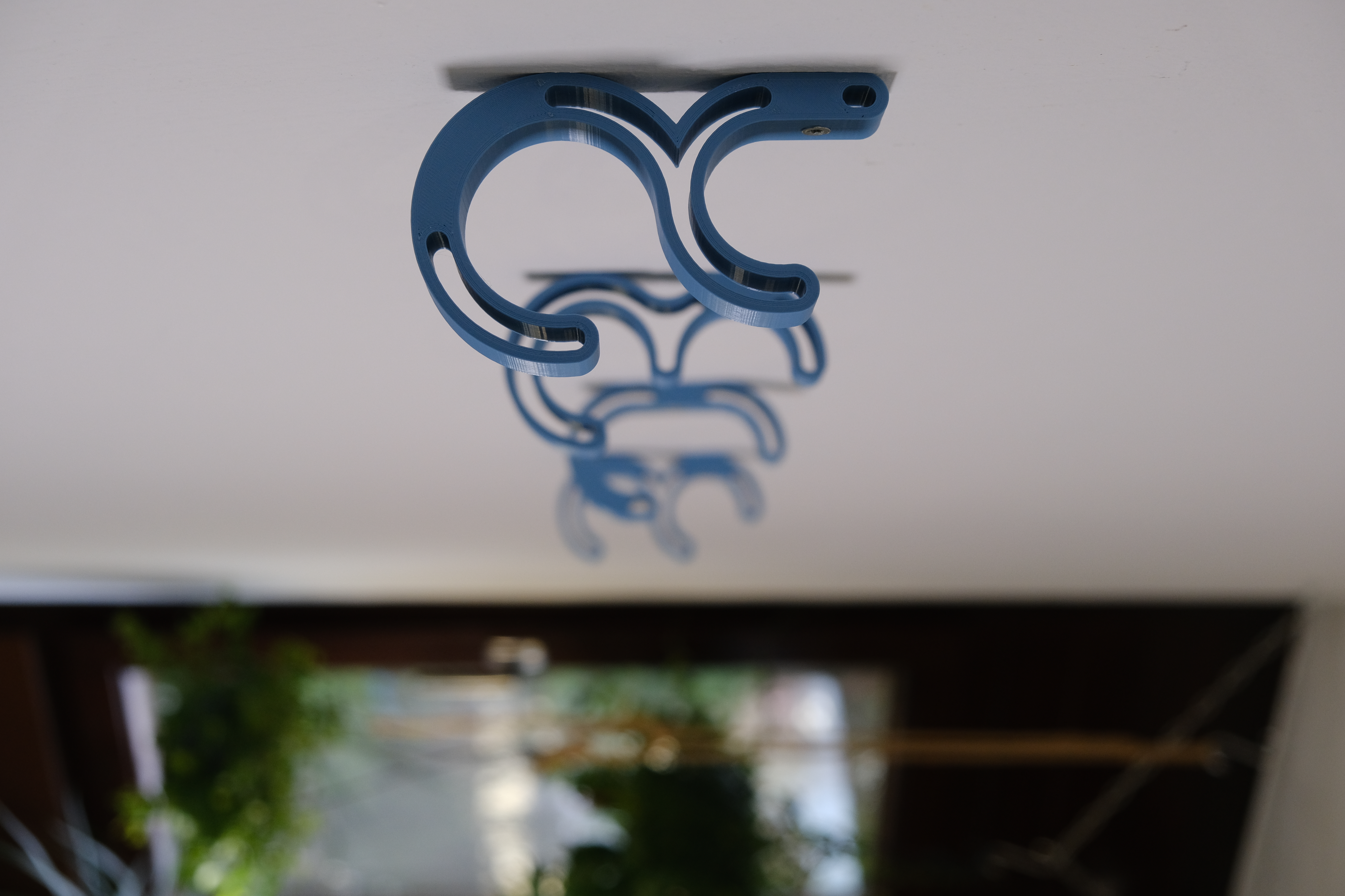 Curvy Hooks