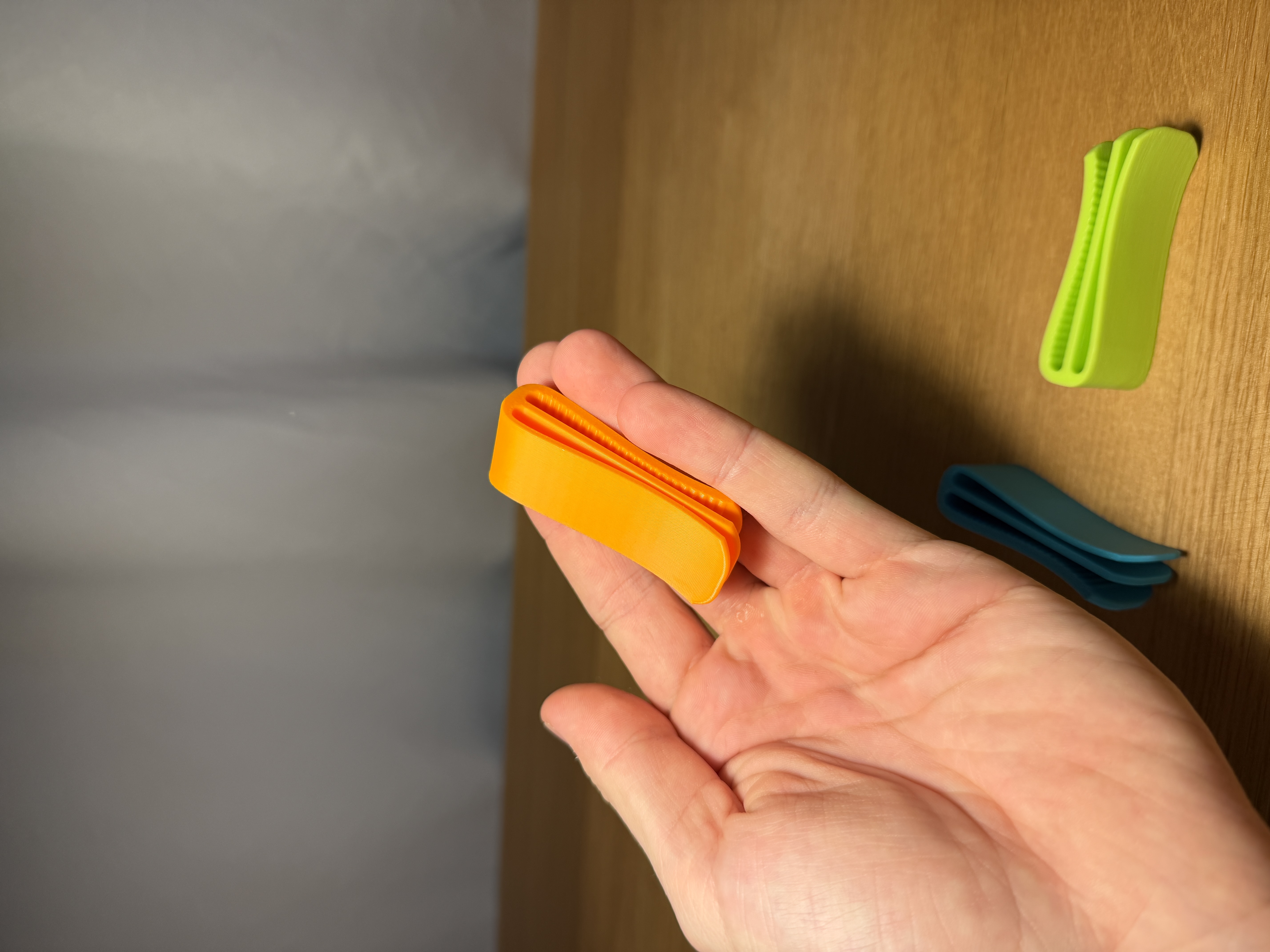 Miniatura 4 do modelo 3D Glove Clip