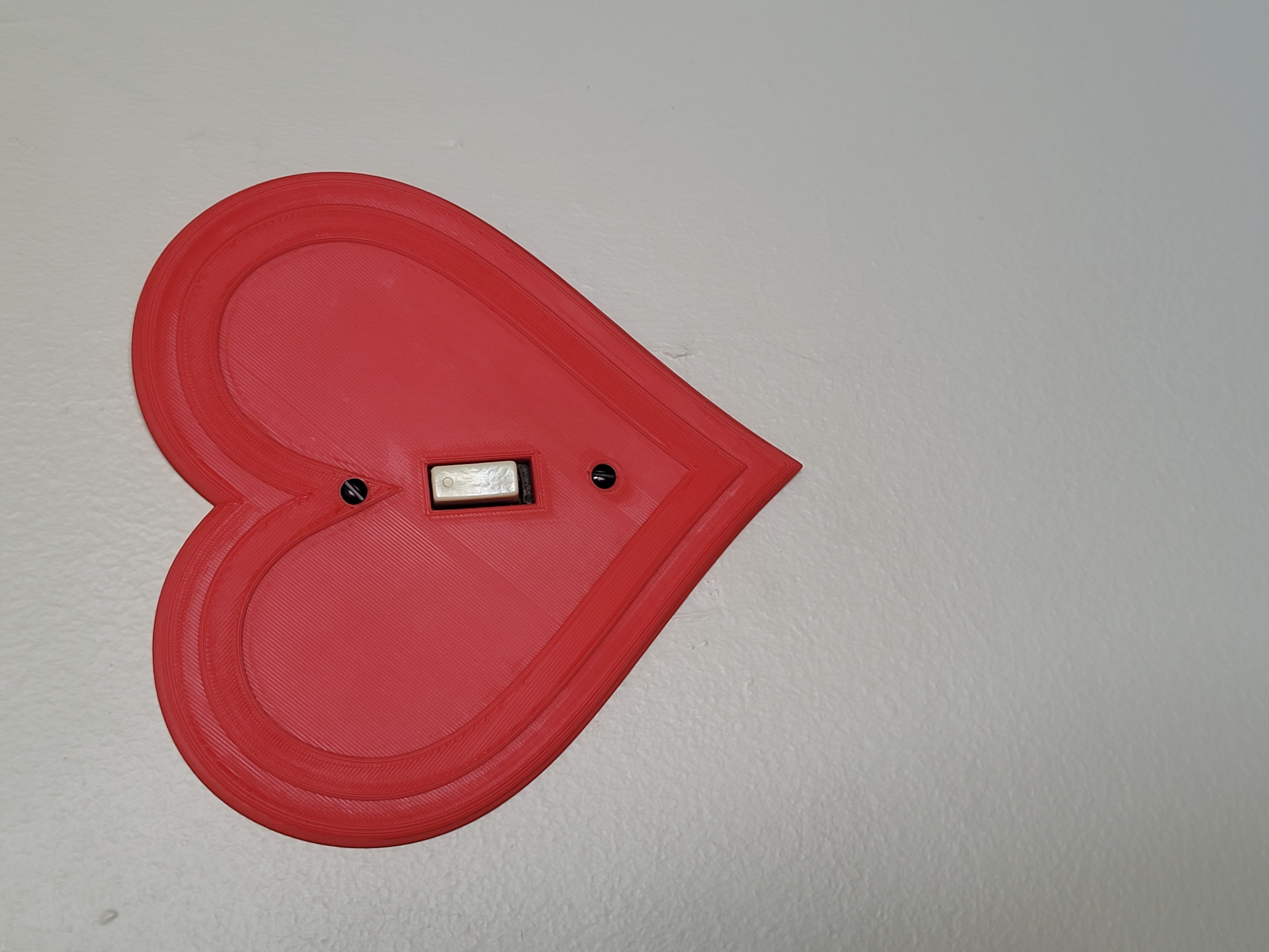 Miniatura 3 do modelo 3D Heart Shape Single toggle switch Cover/Plate