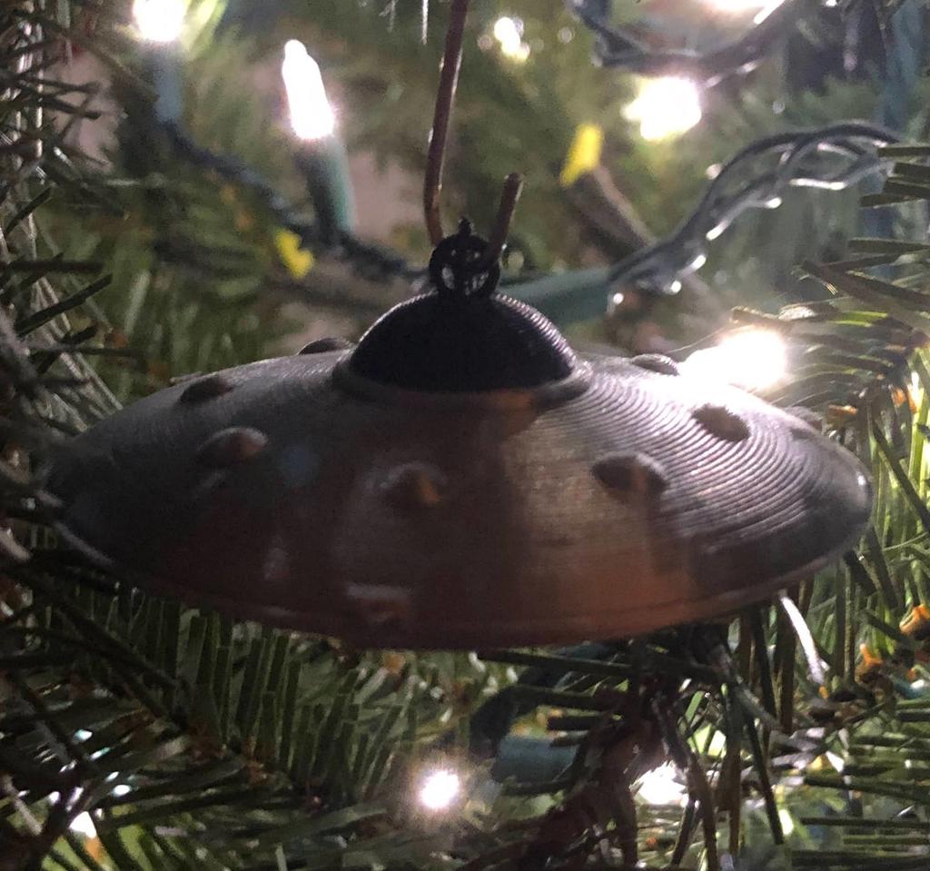 Flying Saucer/UFO Ornament
