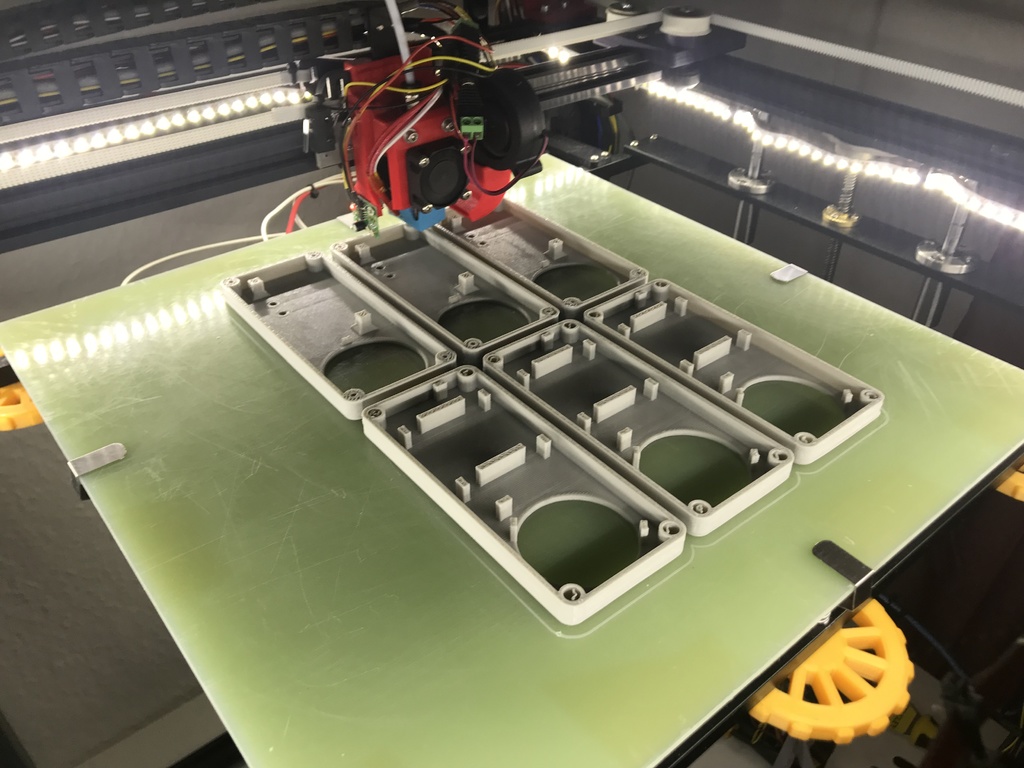 Miniatura 4 do modelo 3D Sonoff Basic Case