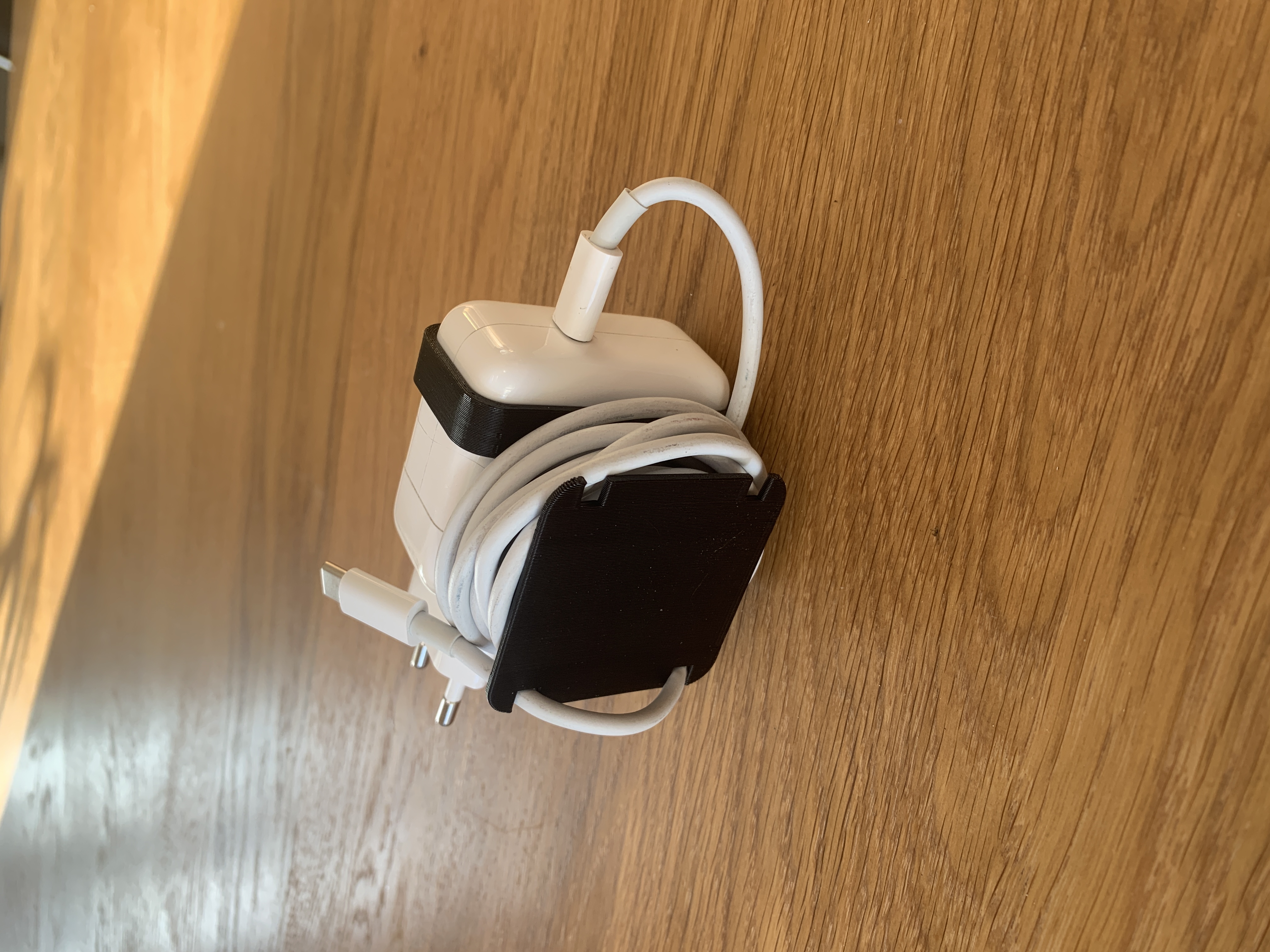 Apple Power Adapter Cable Spool