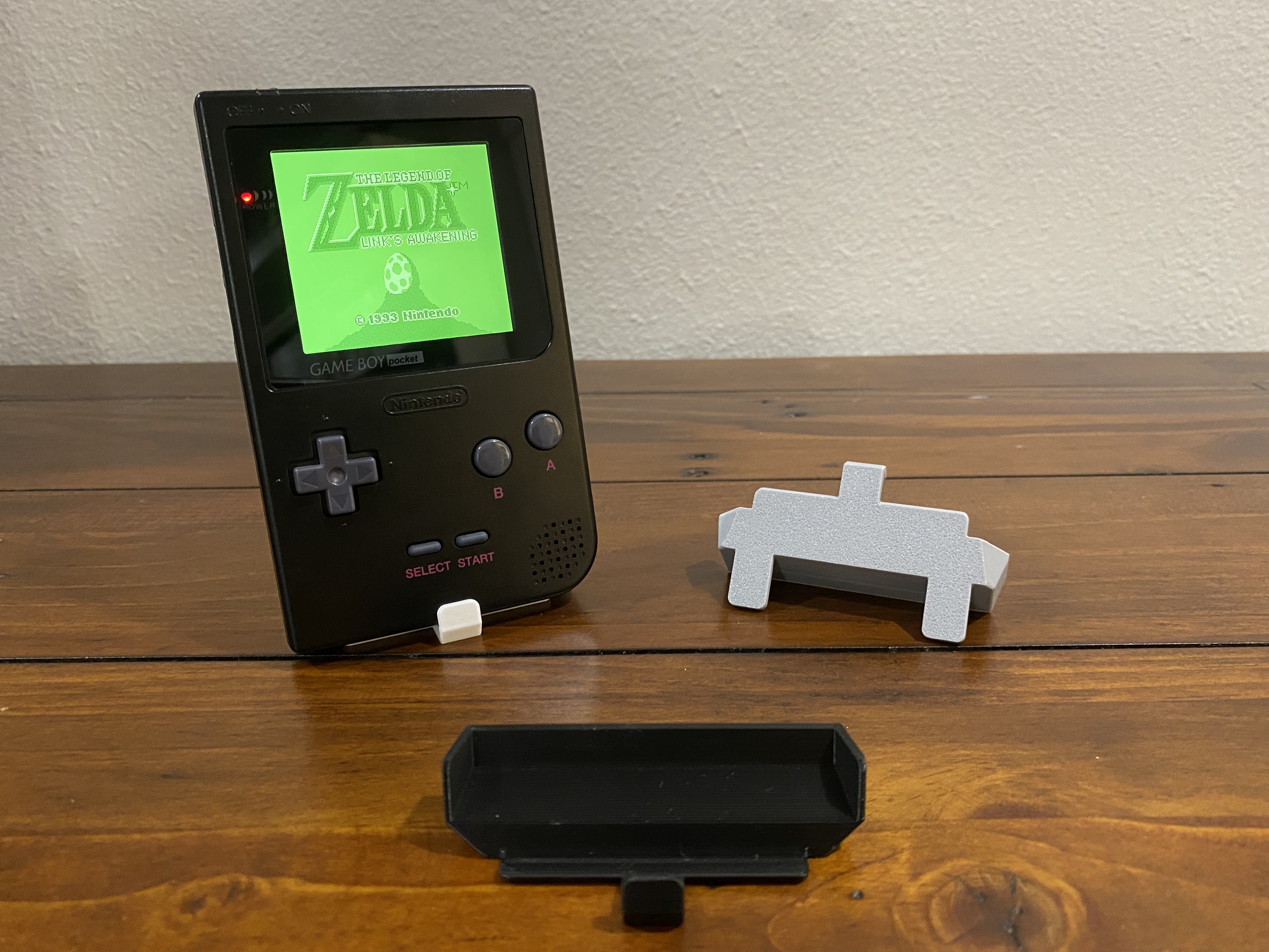 Game Boy Pocket Mini Stand