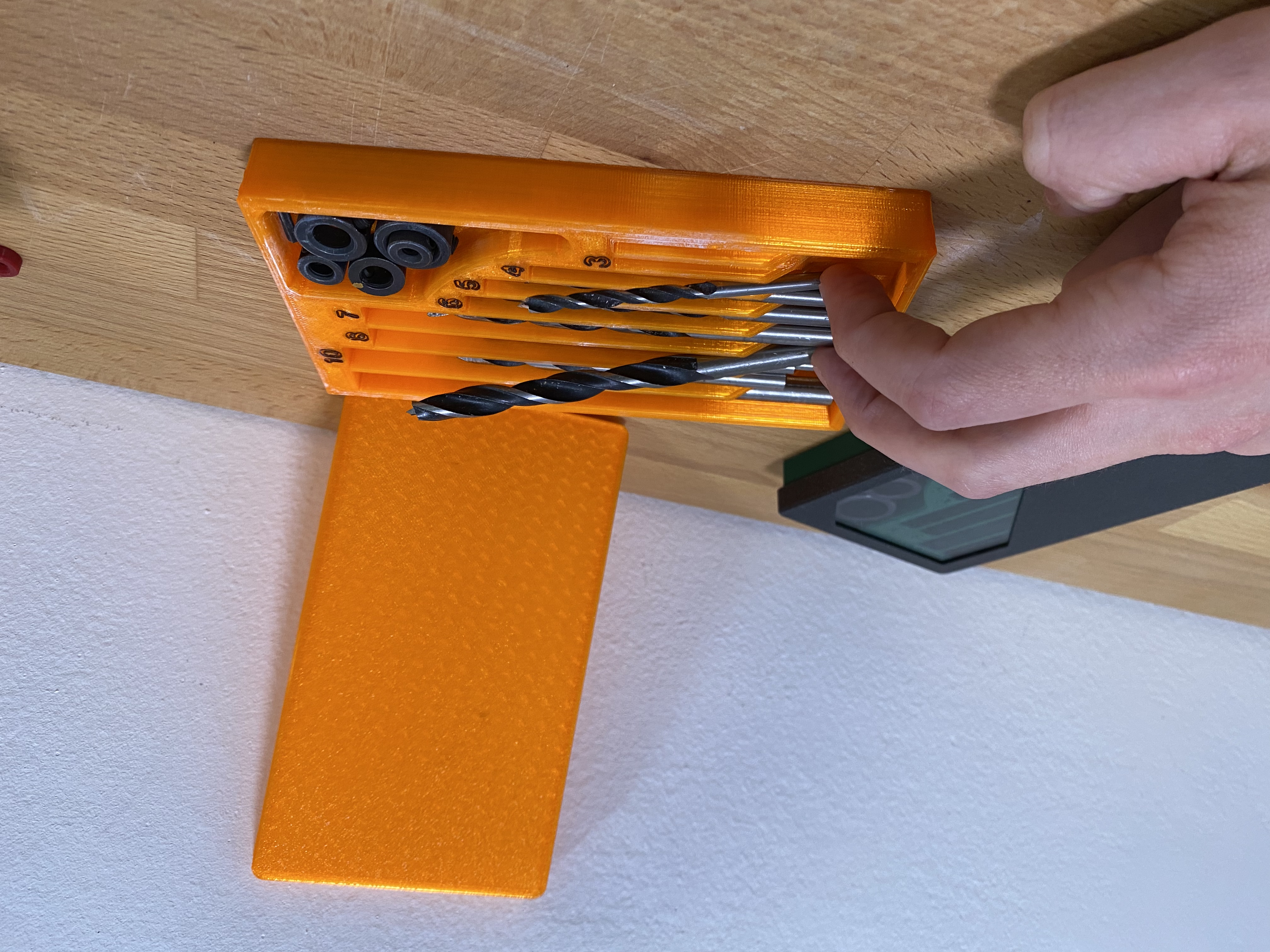 Miniatura 2 do modelo 3D Drill Bit Organizer
