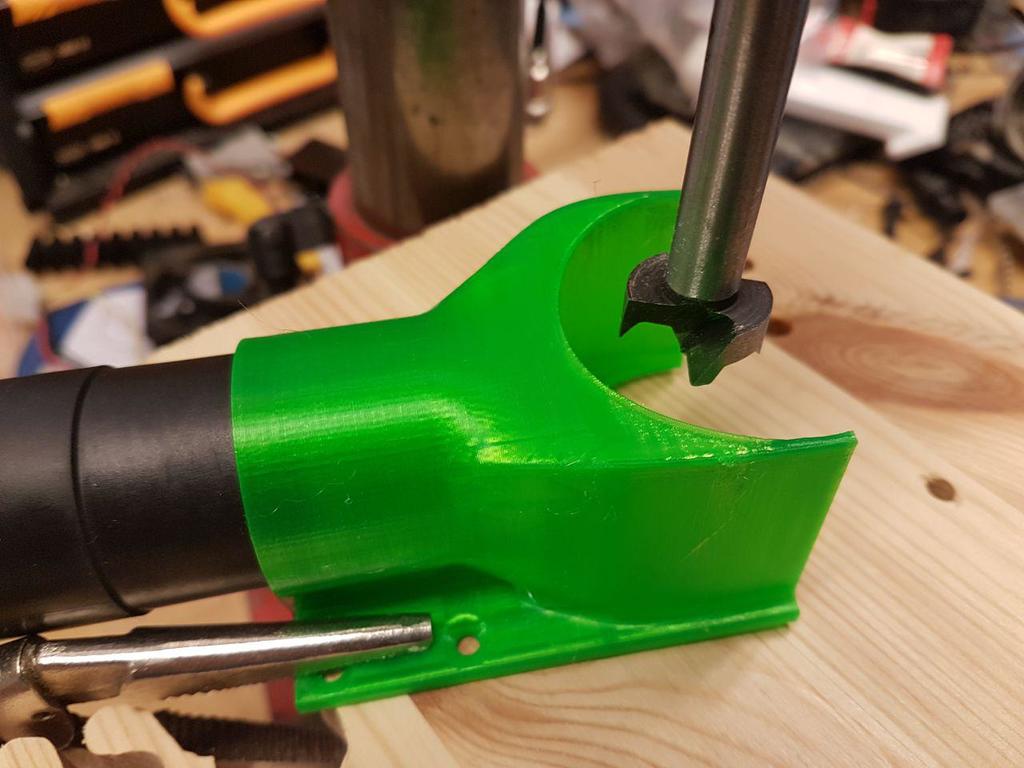 35mm vacuum cleaner nozzle for drillpress by Dr_Eamy Download free