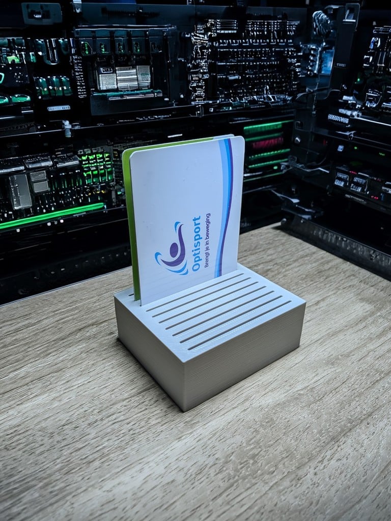Universal Card Holder – Suitable for Most Standard Cards
