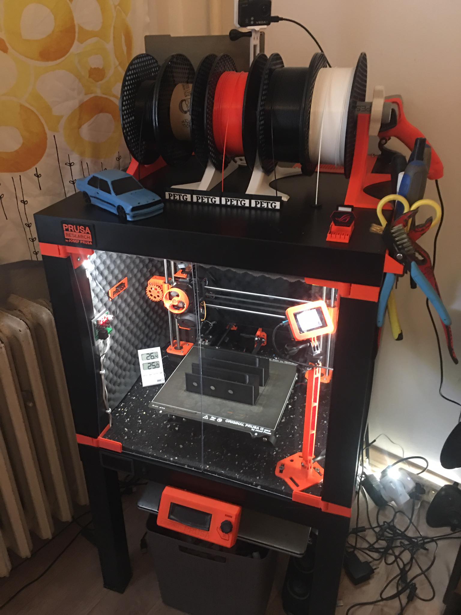 Spool holder Ikea Lack