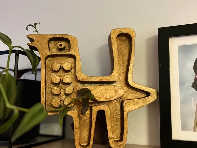 Zsolnay bird ceramic