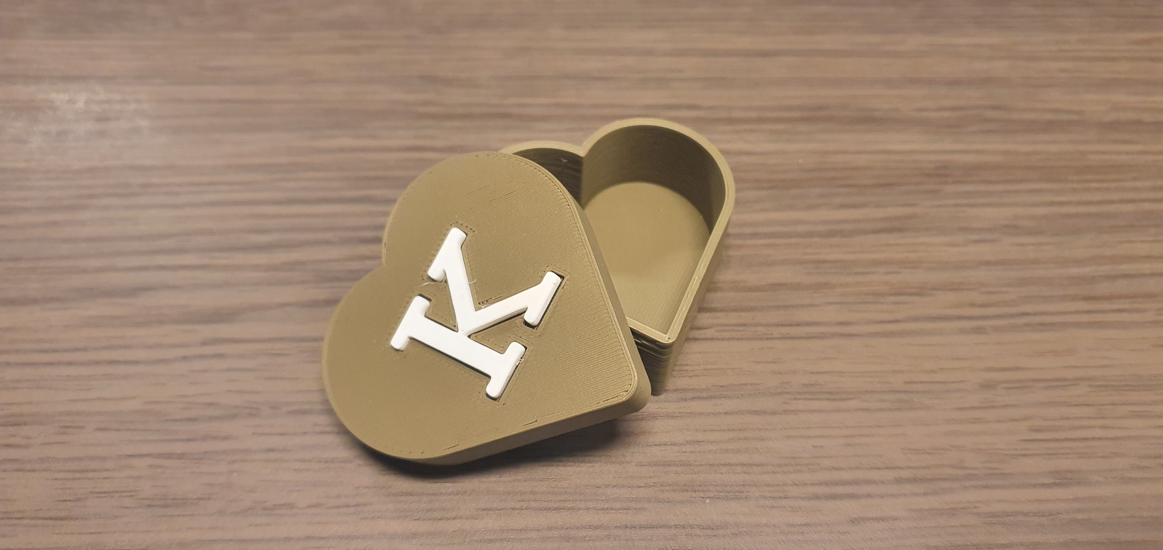 Heart Shaped Juwelry Box