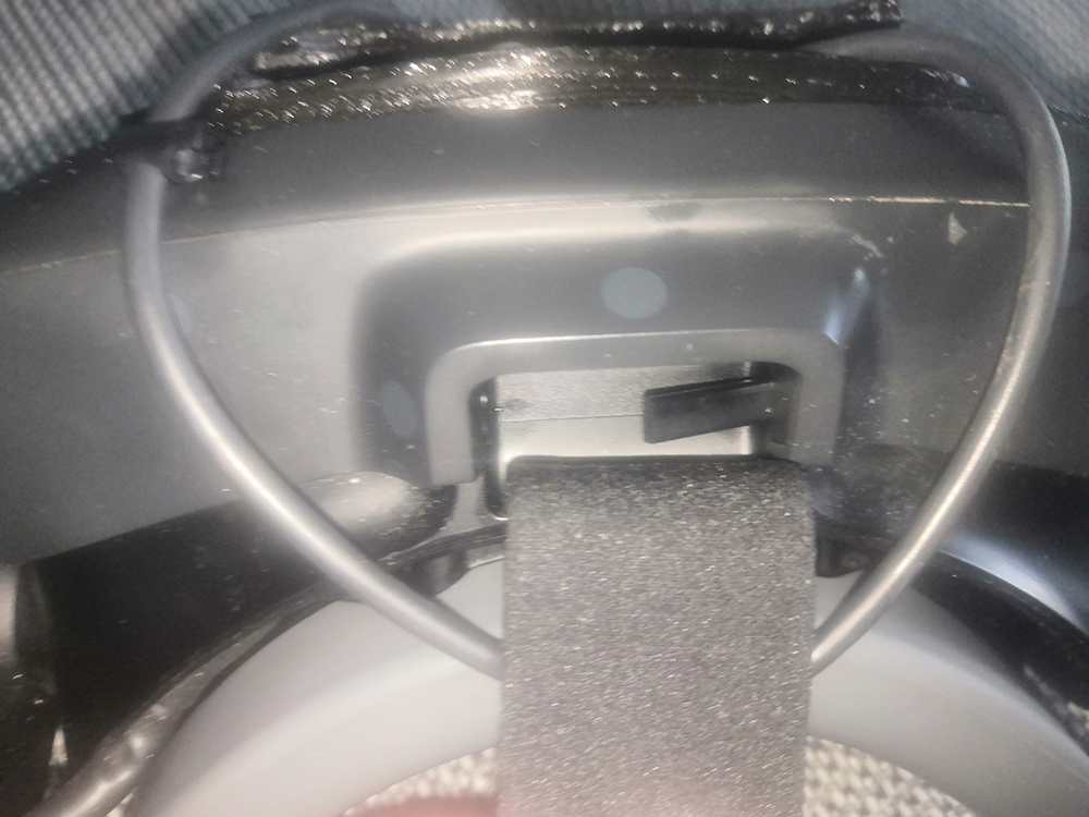 Valve Index top strap holder