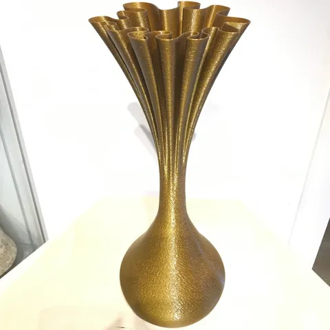 Water bomb vase