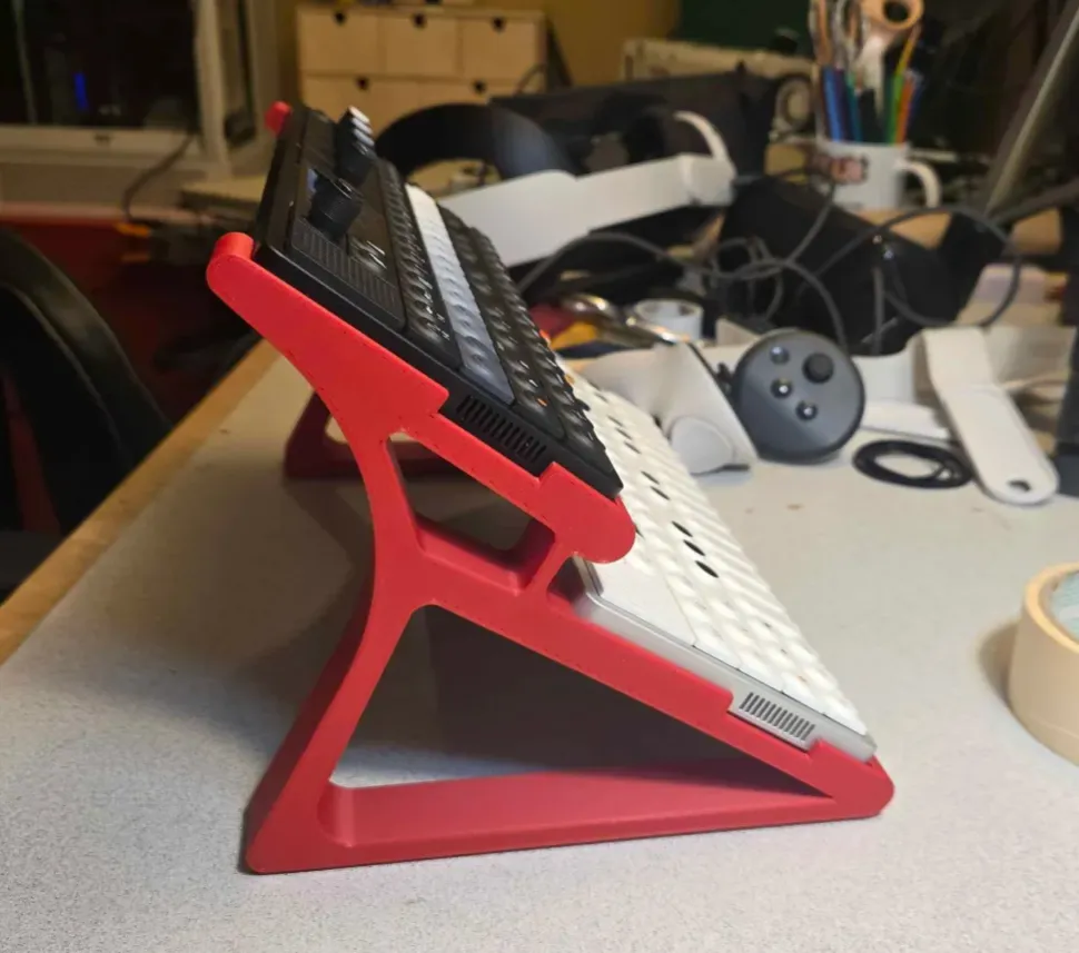OP-1 Field / OP-XY Combo Stand V2 by cartoonmonkeystudio