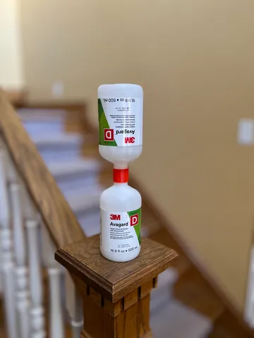 Schmoo Transfer Adaptor for plastic schmoo pump bottles