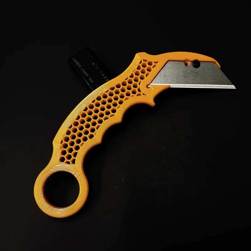 Free 3D file Box Cutter Blades 📦・3D printable design to download・Cults