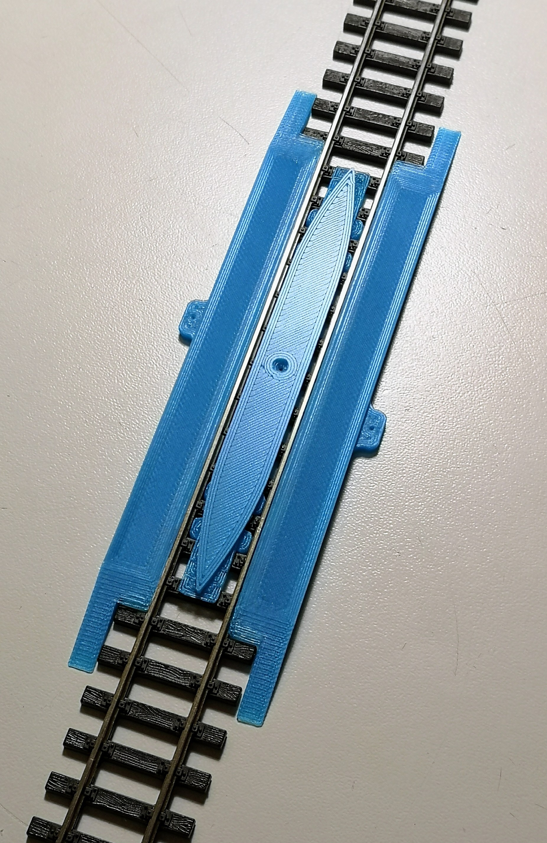 Rerailer for Peco H0m Model Railroad Track by RedTrain Download free